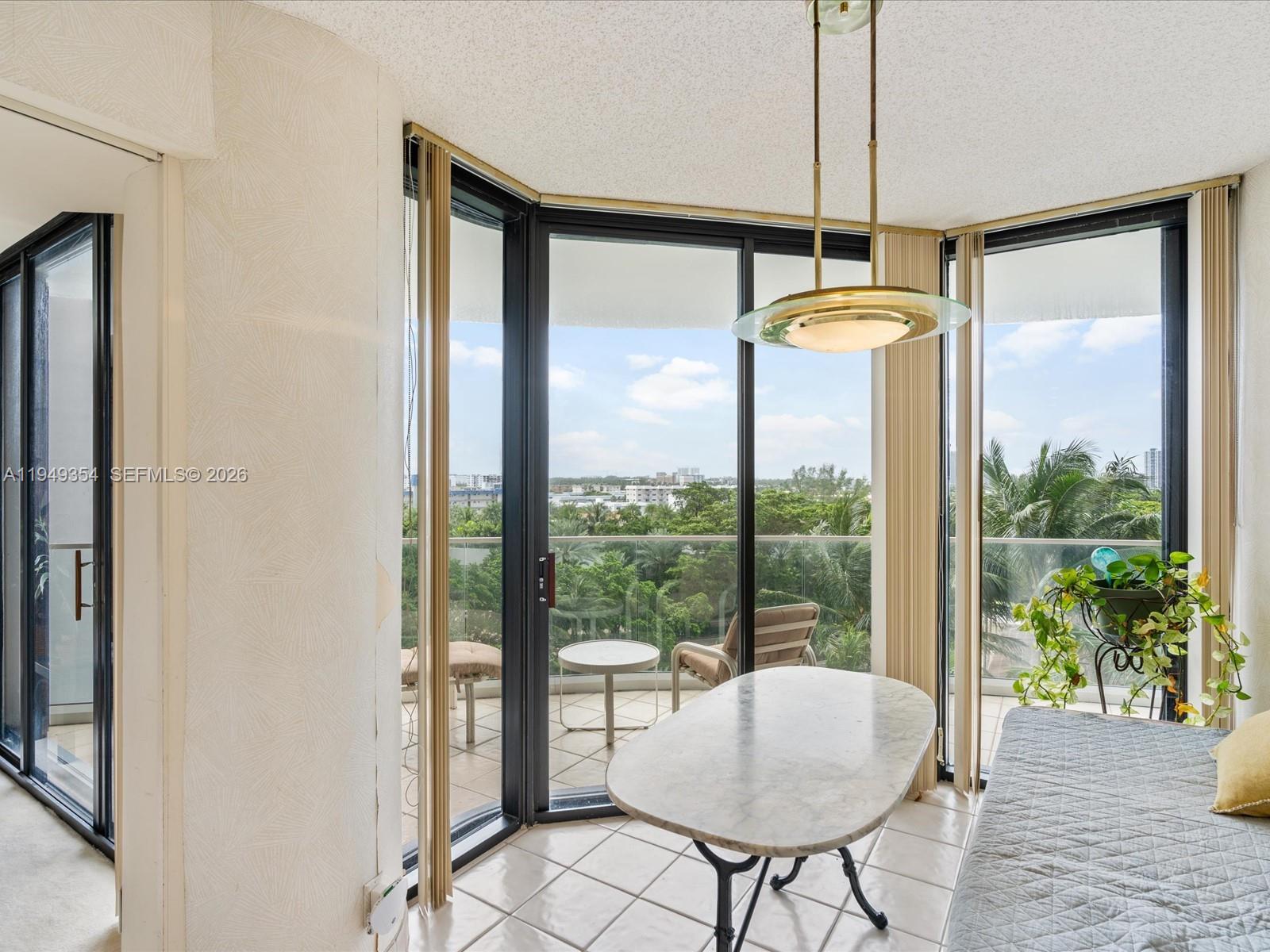 2800 Island Blvd #702, Aventura FL 33160