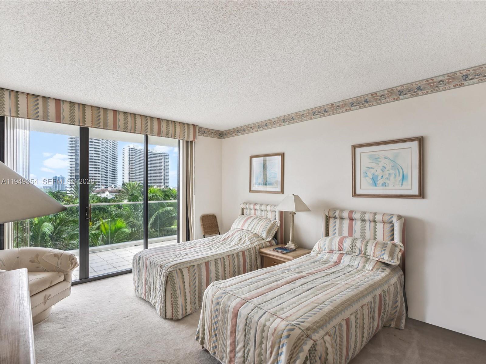 2800 Island Blvd #702, Aventura FL 33160