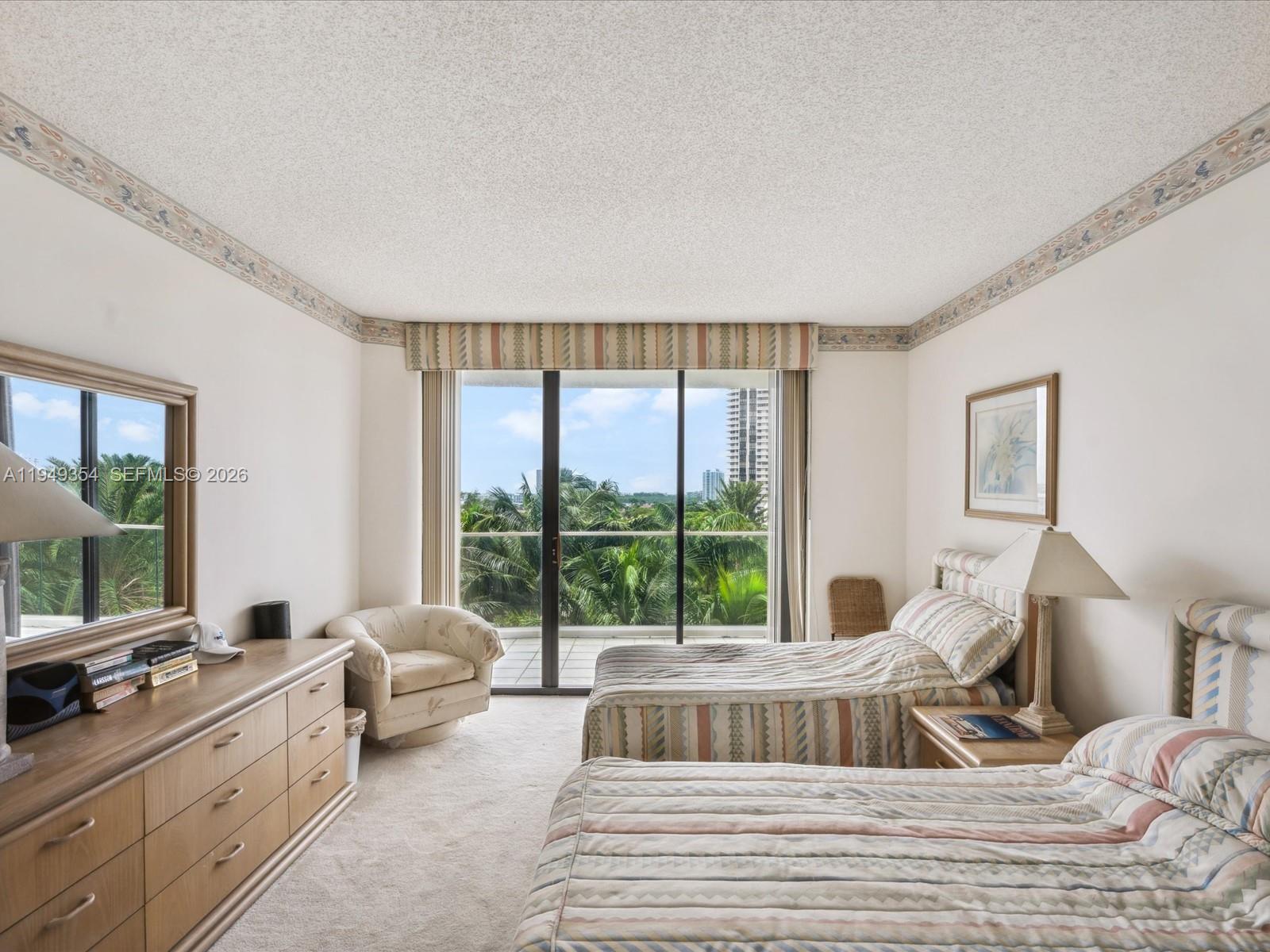 2800 Island Blvd #702, Aventura FL 33160