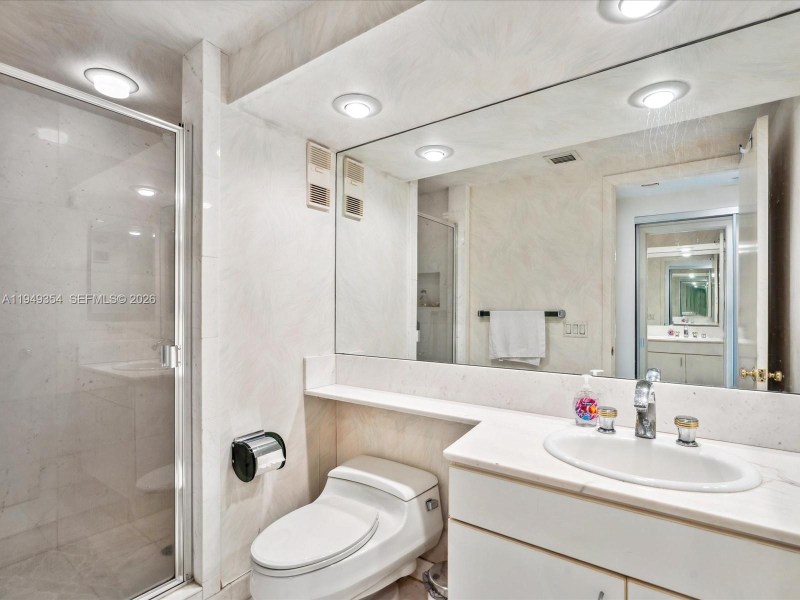 2800 Island Blvd #702, Aventura FL 33160