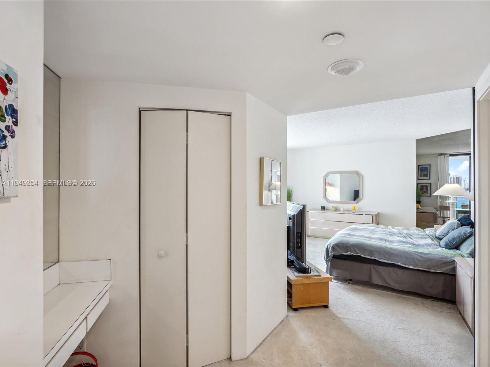 2800 Island Blvd #702, Aventura FL 33160