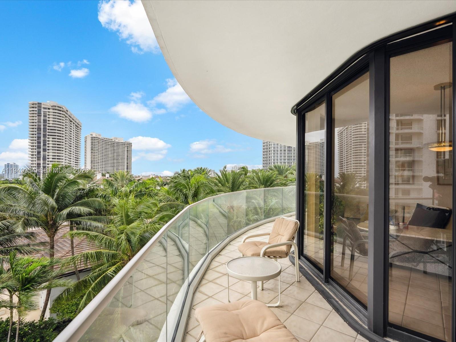 2800 Island Blvd #702, Aventura FL 33160