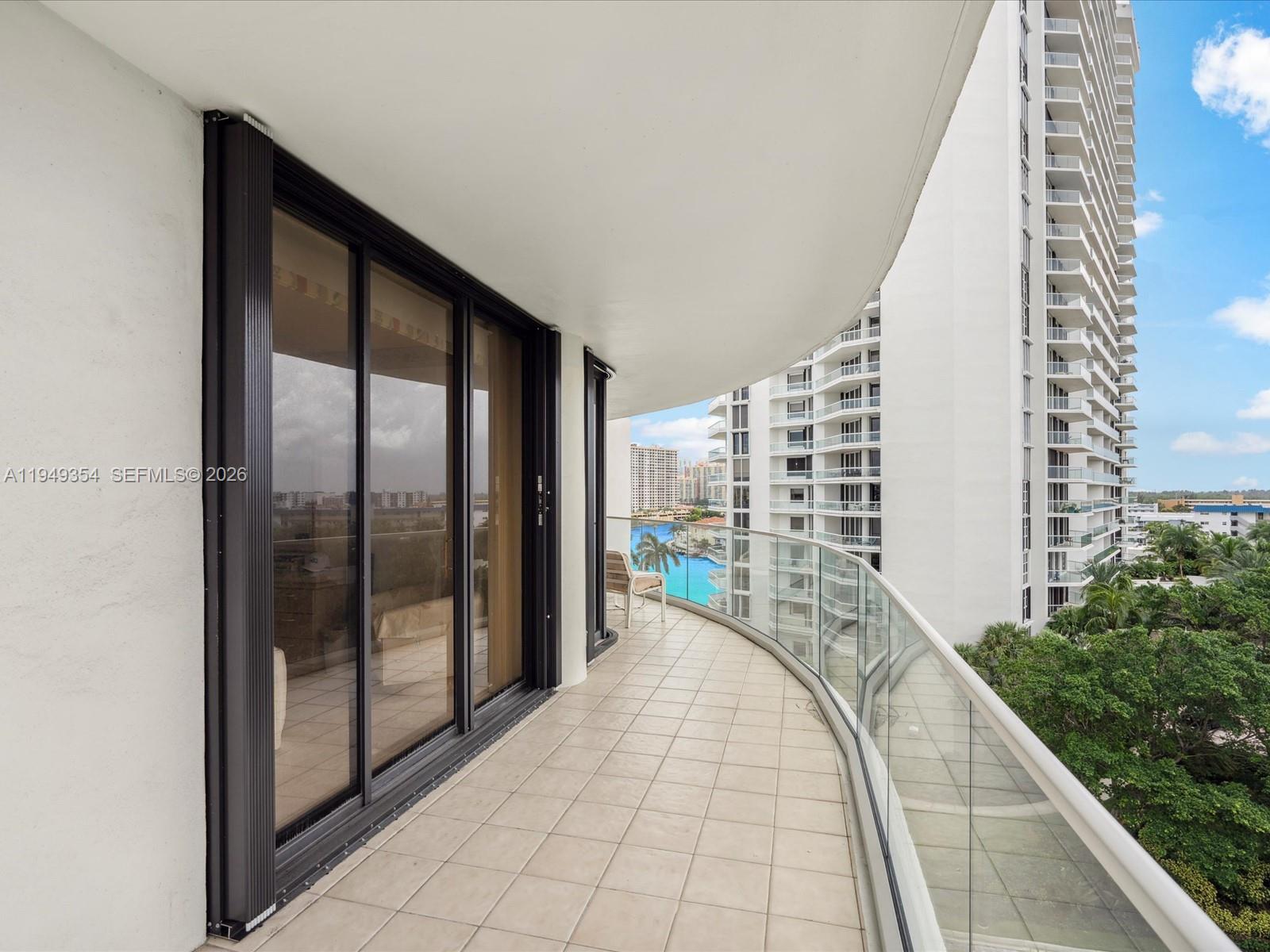 2800 Island Blvd #702, Aventura FL 33160