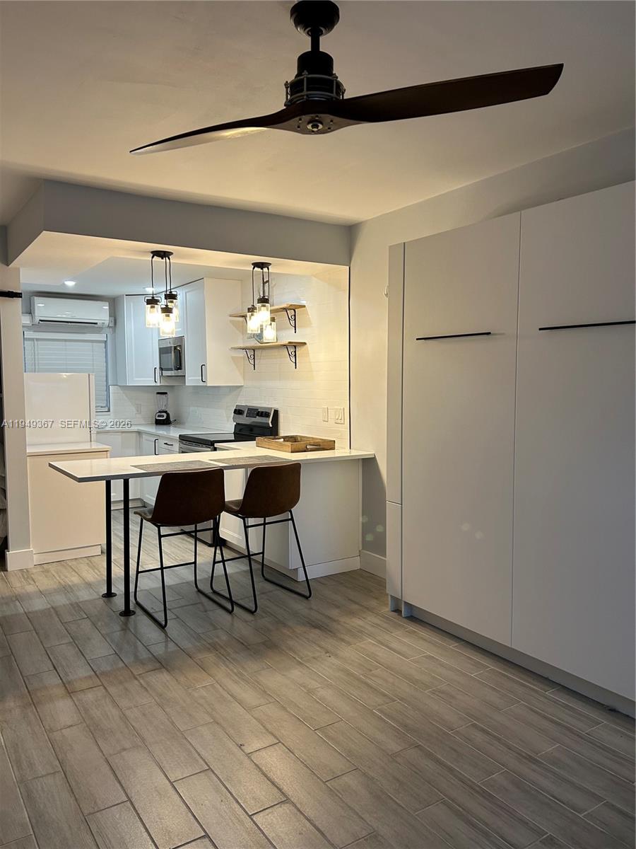 2508 Bay Dr #12, Pompano Beach FL 33062