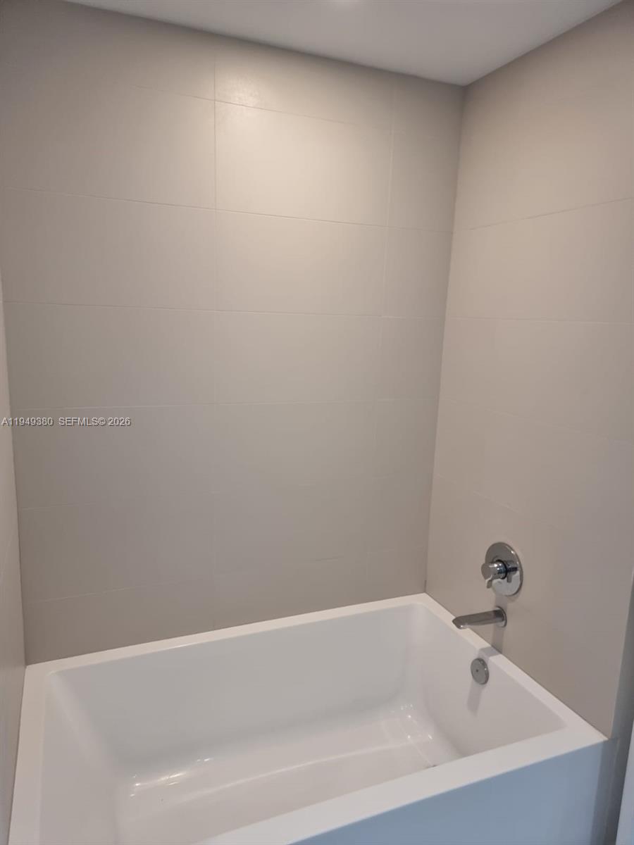 501 NE 31st St #3601, Miami FL 33137