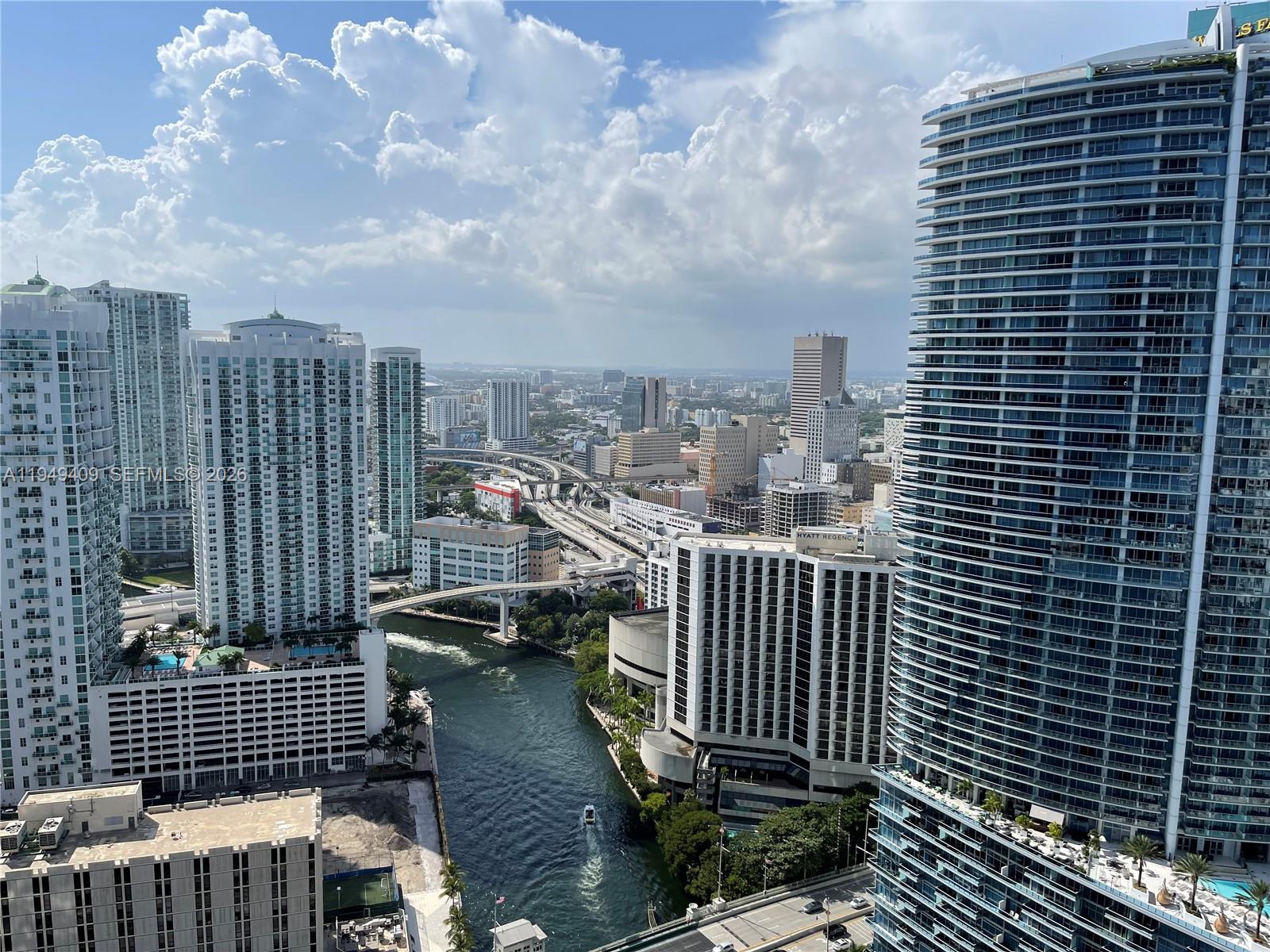 465 Brickell Ave #4006, Miami FL 33131