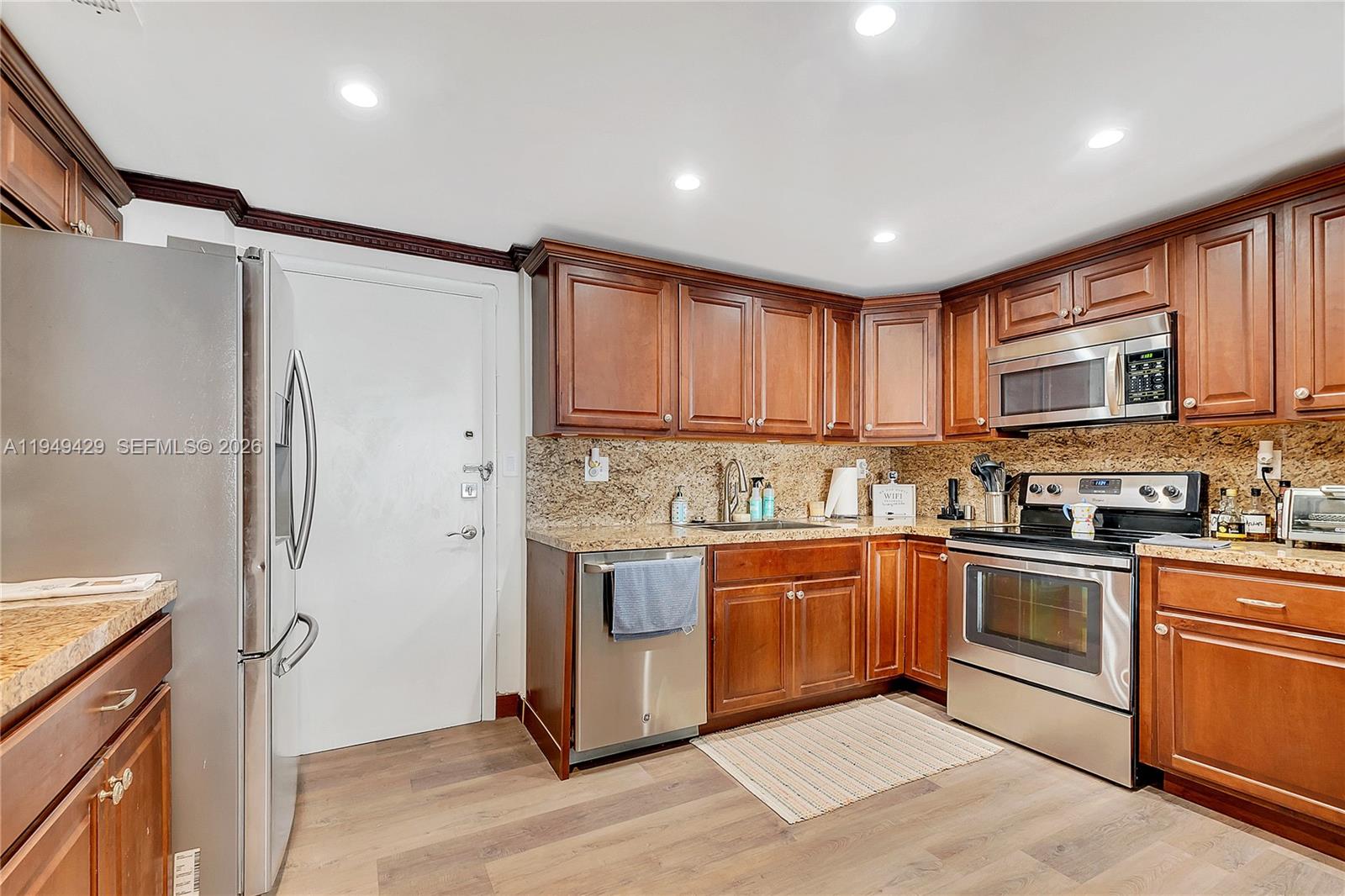 1701 S Ocean Dr #202, Hollywood FL 33019