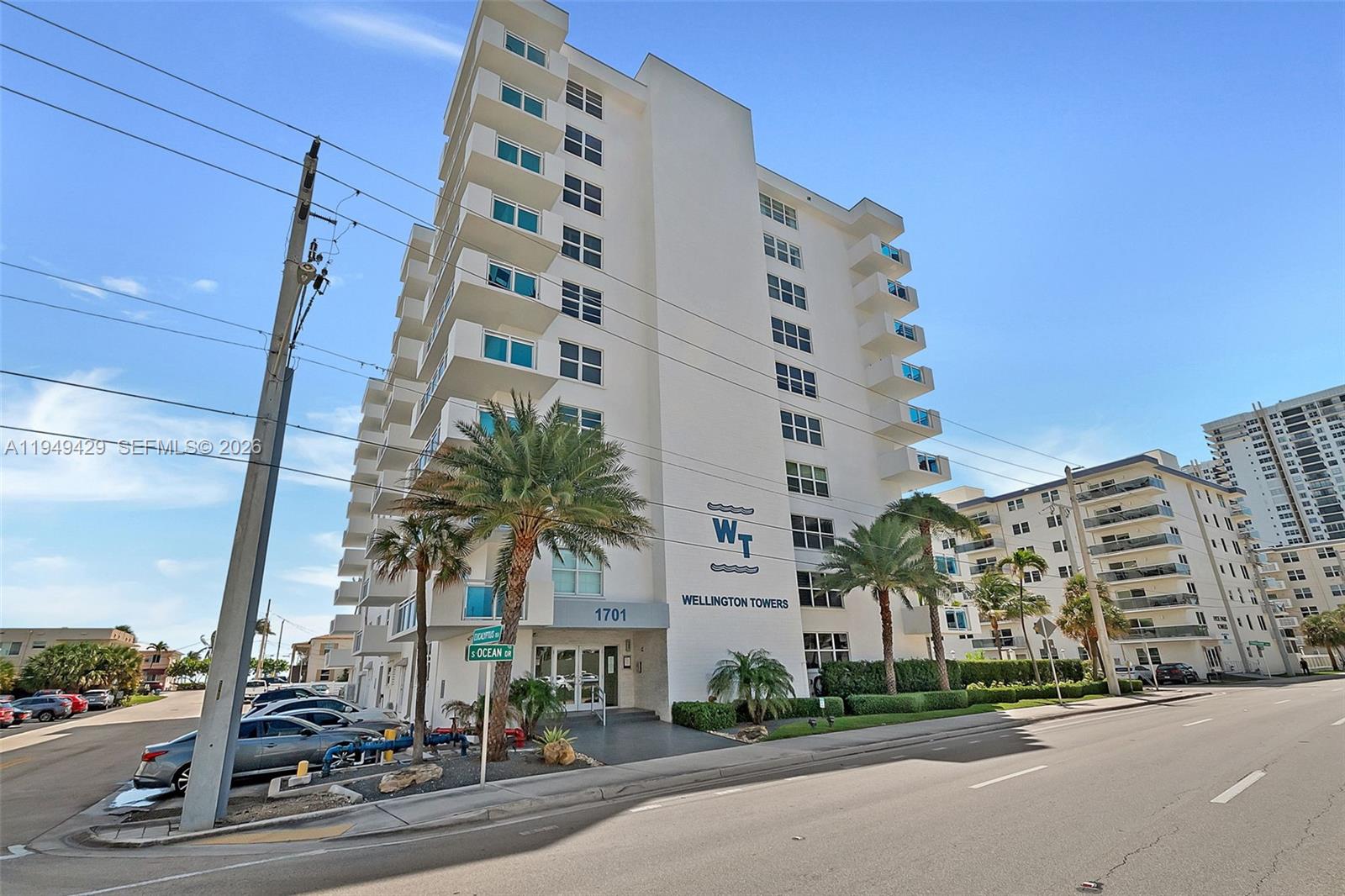 1701 S Ocean Dr #202, Hollywood FL 33019