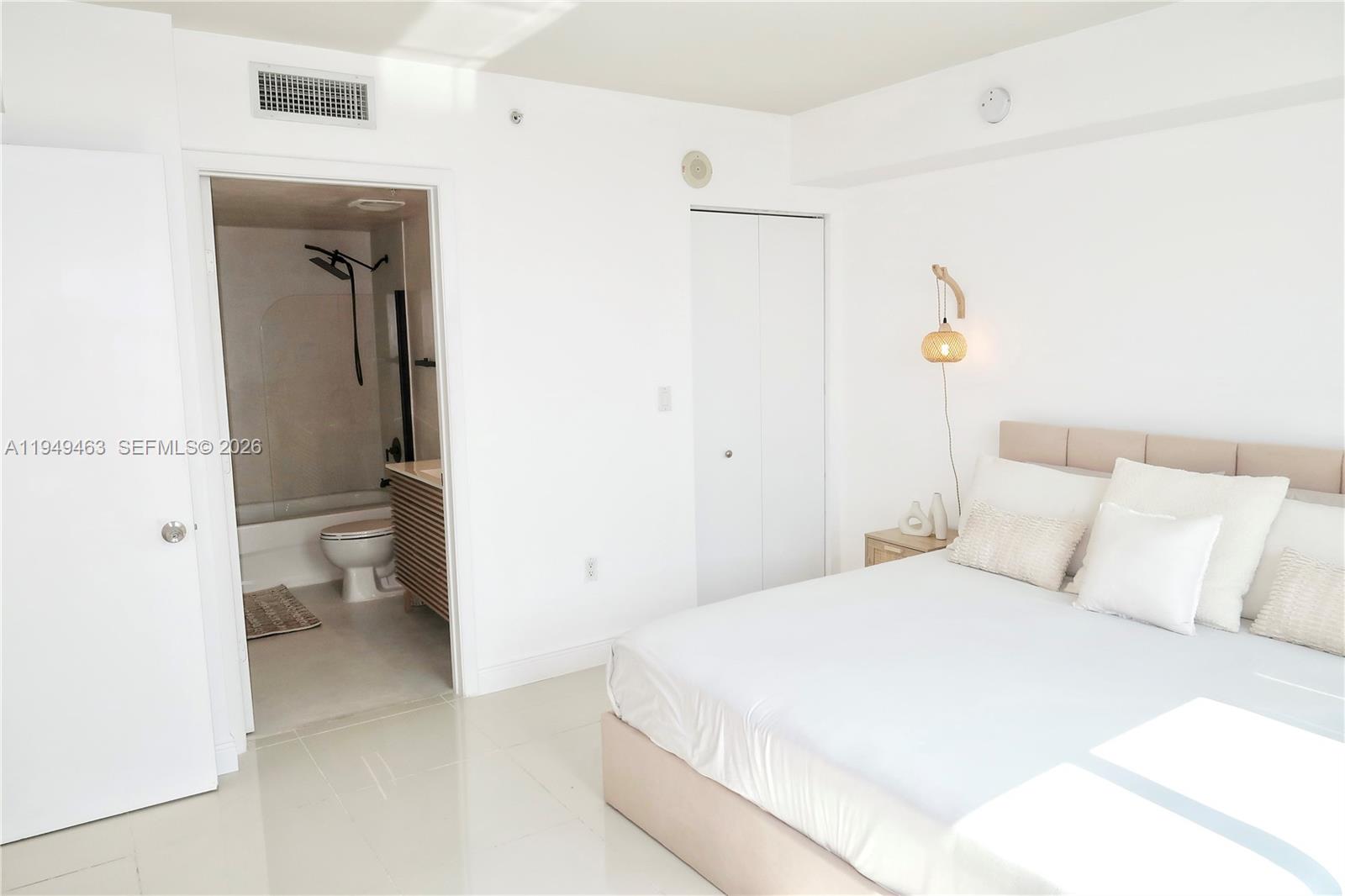 1861 NW S River Dr #2505, Miami FL 33125