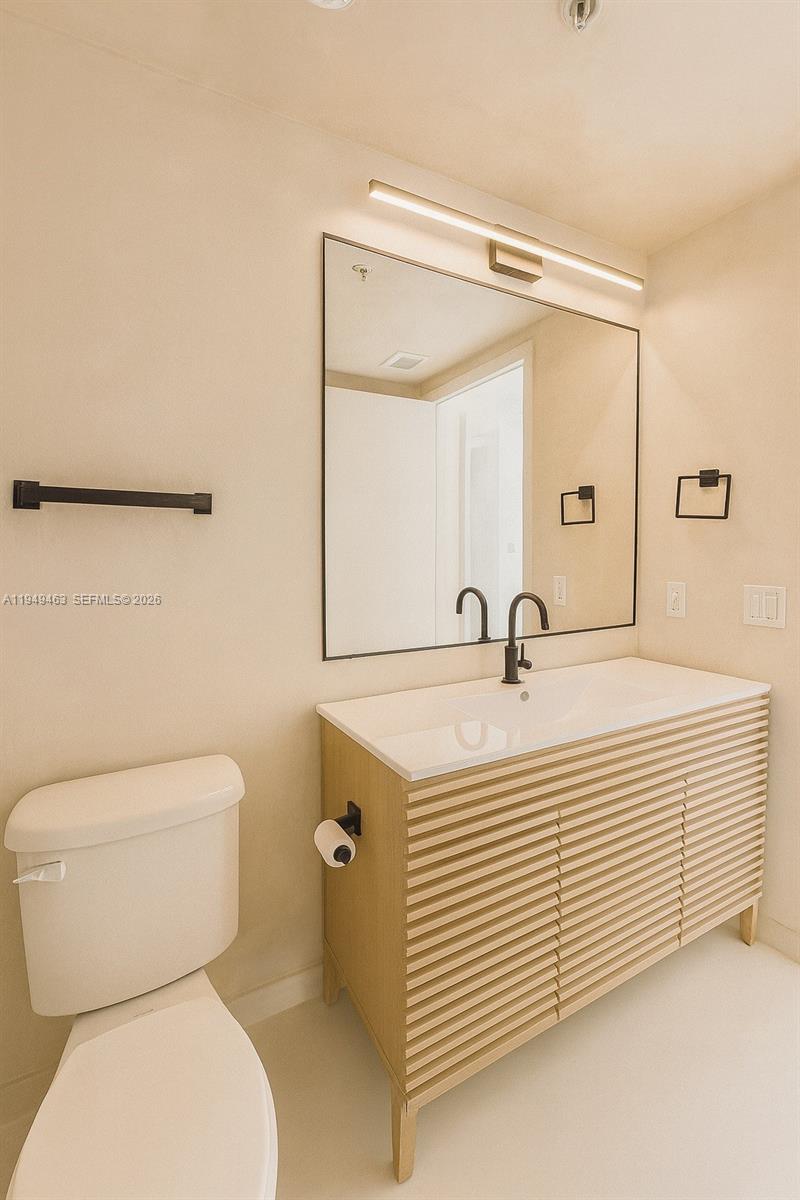 1861 NW S River Dr #2505, Miami FL 33125