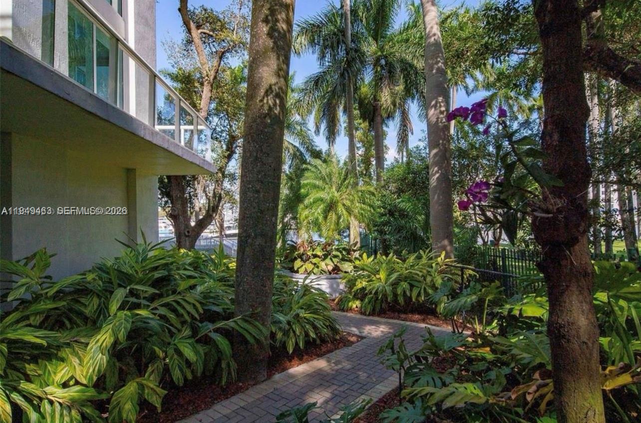1861 NW S River Dr #2505, Miami FL 33125