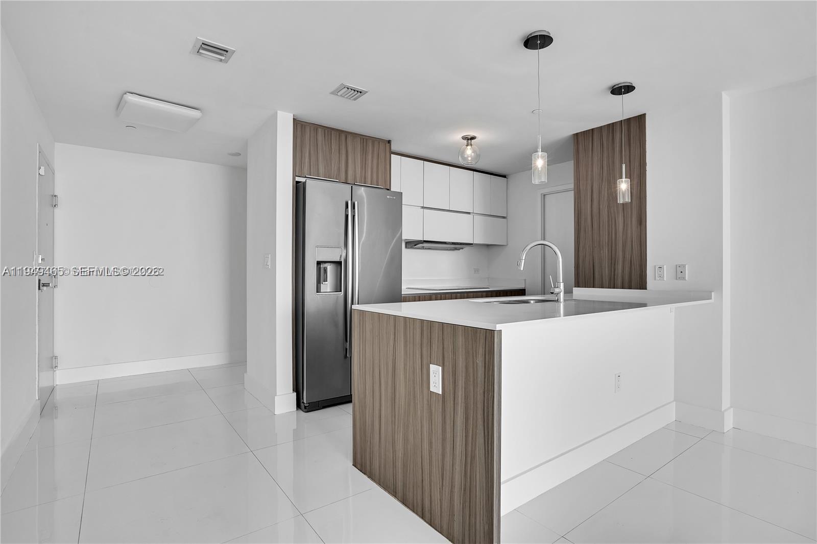 600 NE 27th St #2904, Miami FL 33137