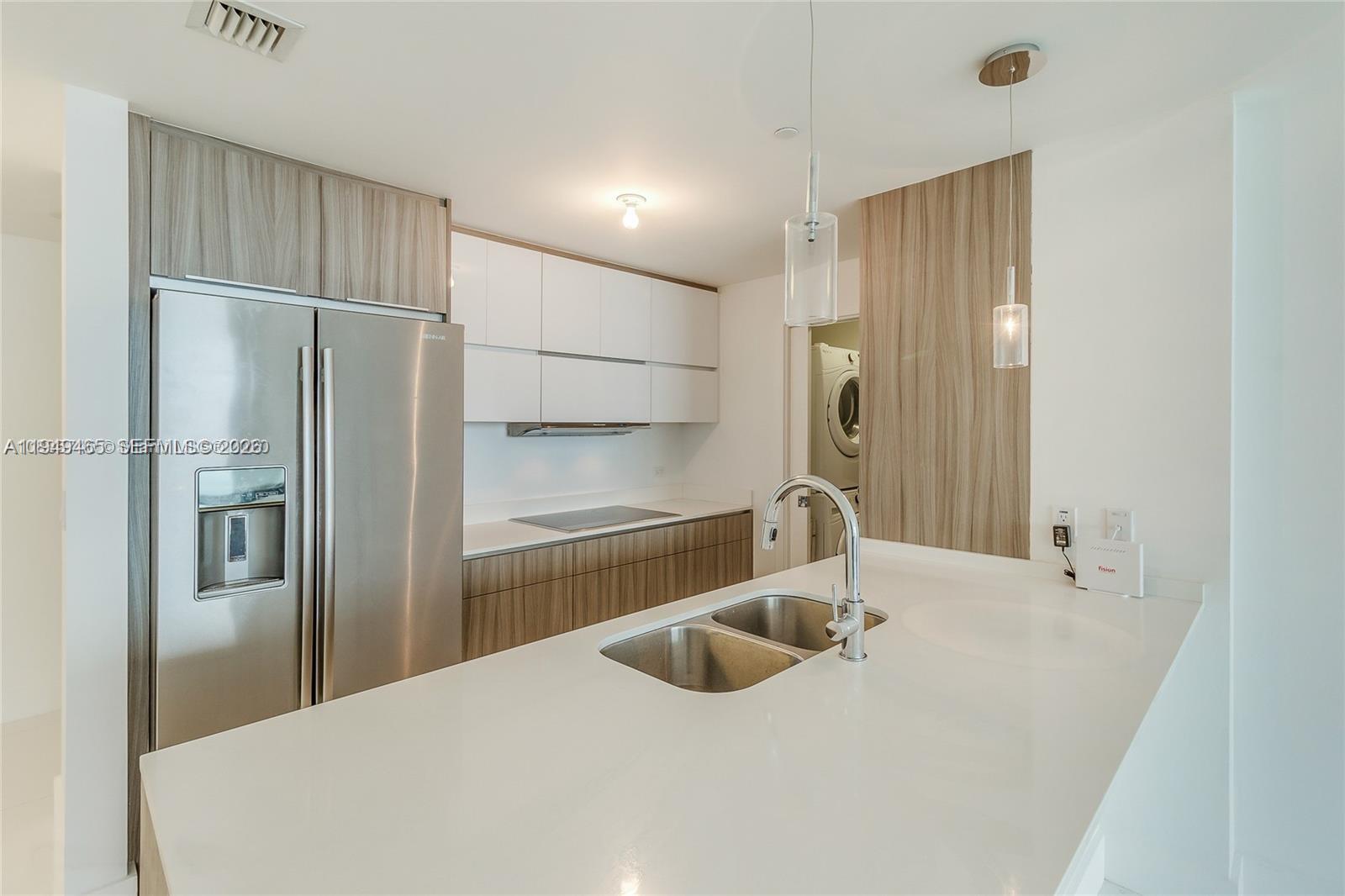 600 NE 27th St #2904, Miami FL 33137