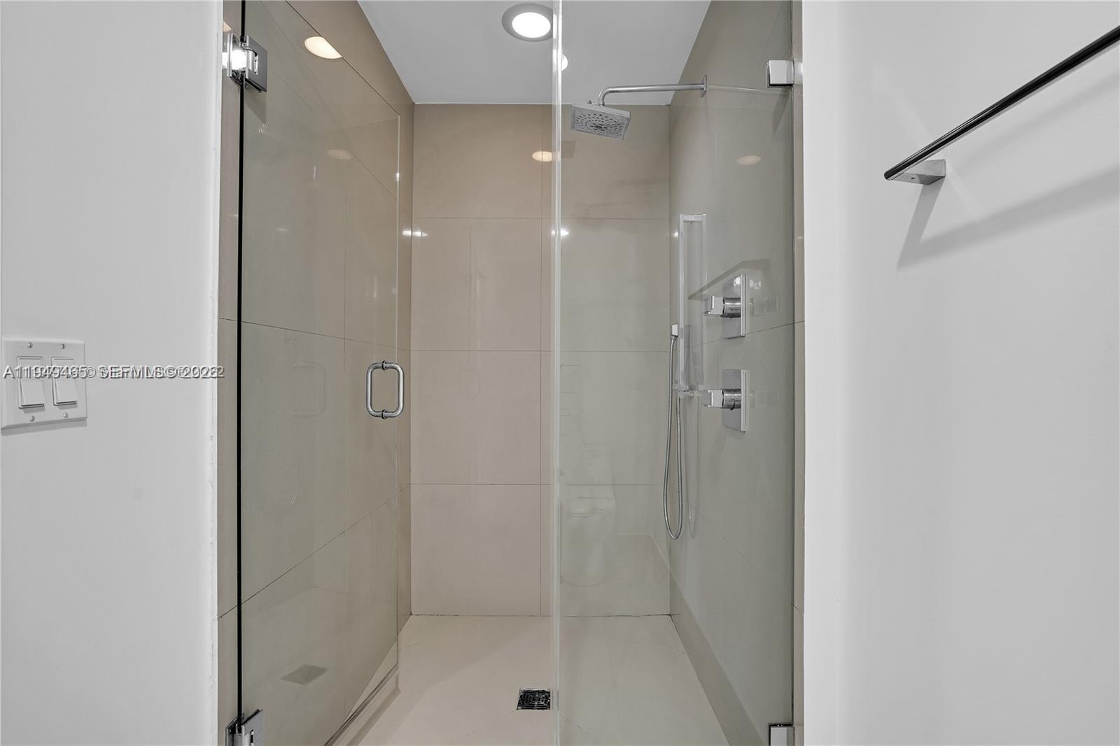 600 NE 27th St #2904, Miami FL 33137