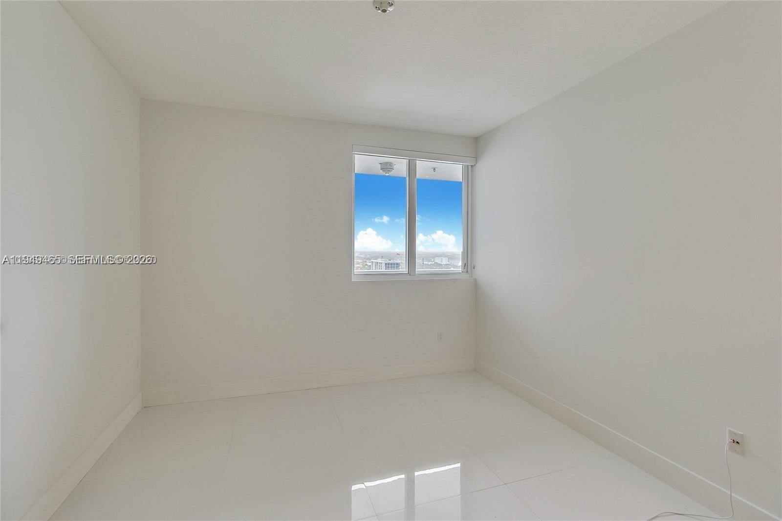 600 NE 27th St #2904, Miami FL 33137