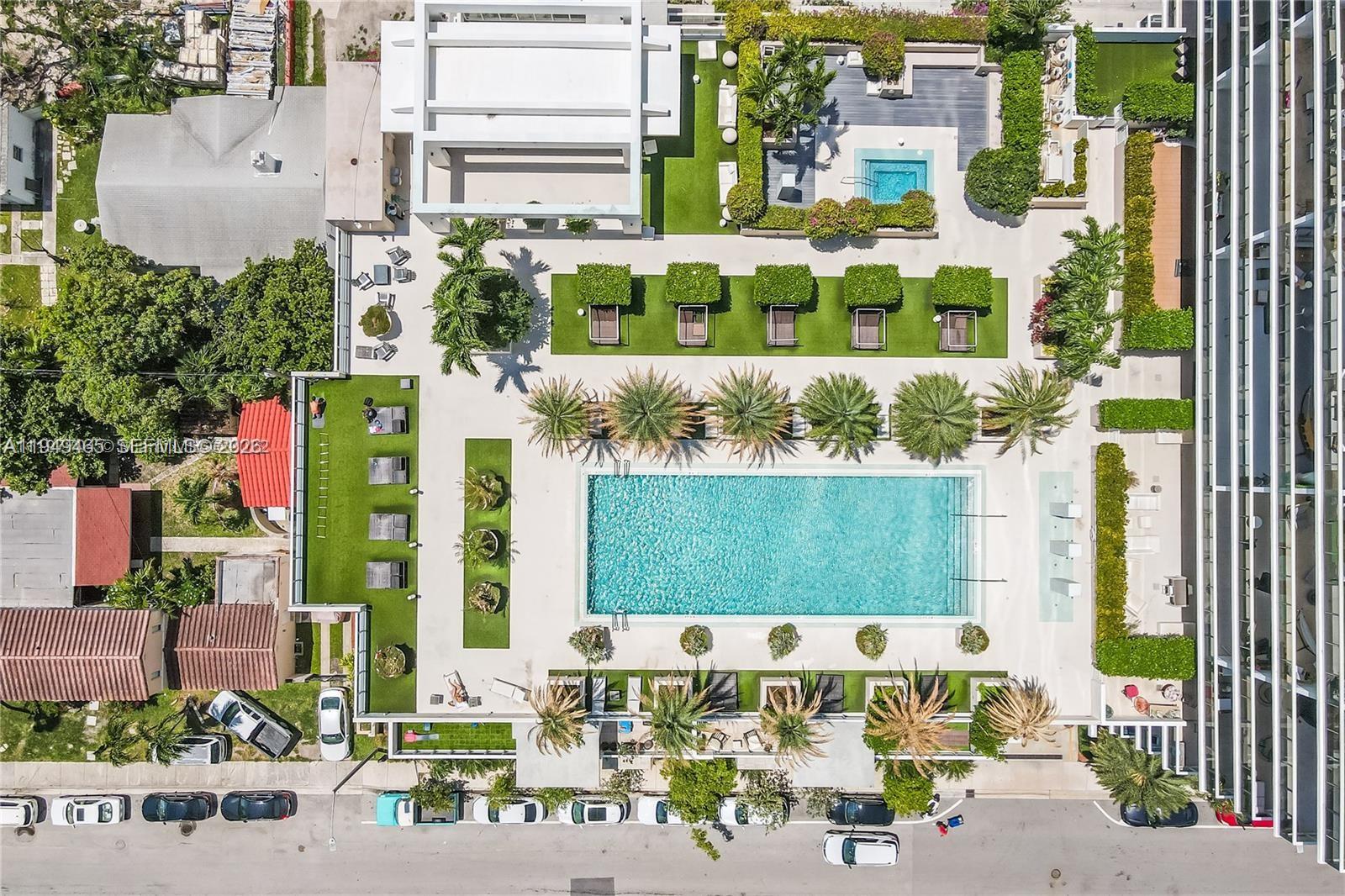 600 NE 27th St #2904, Miami FL 33137