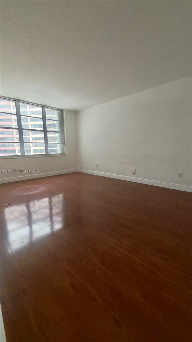 5161 Collins Ave #511, Miami Beach FL 33140