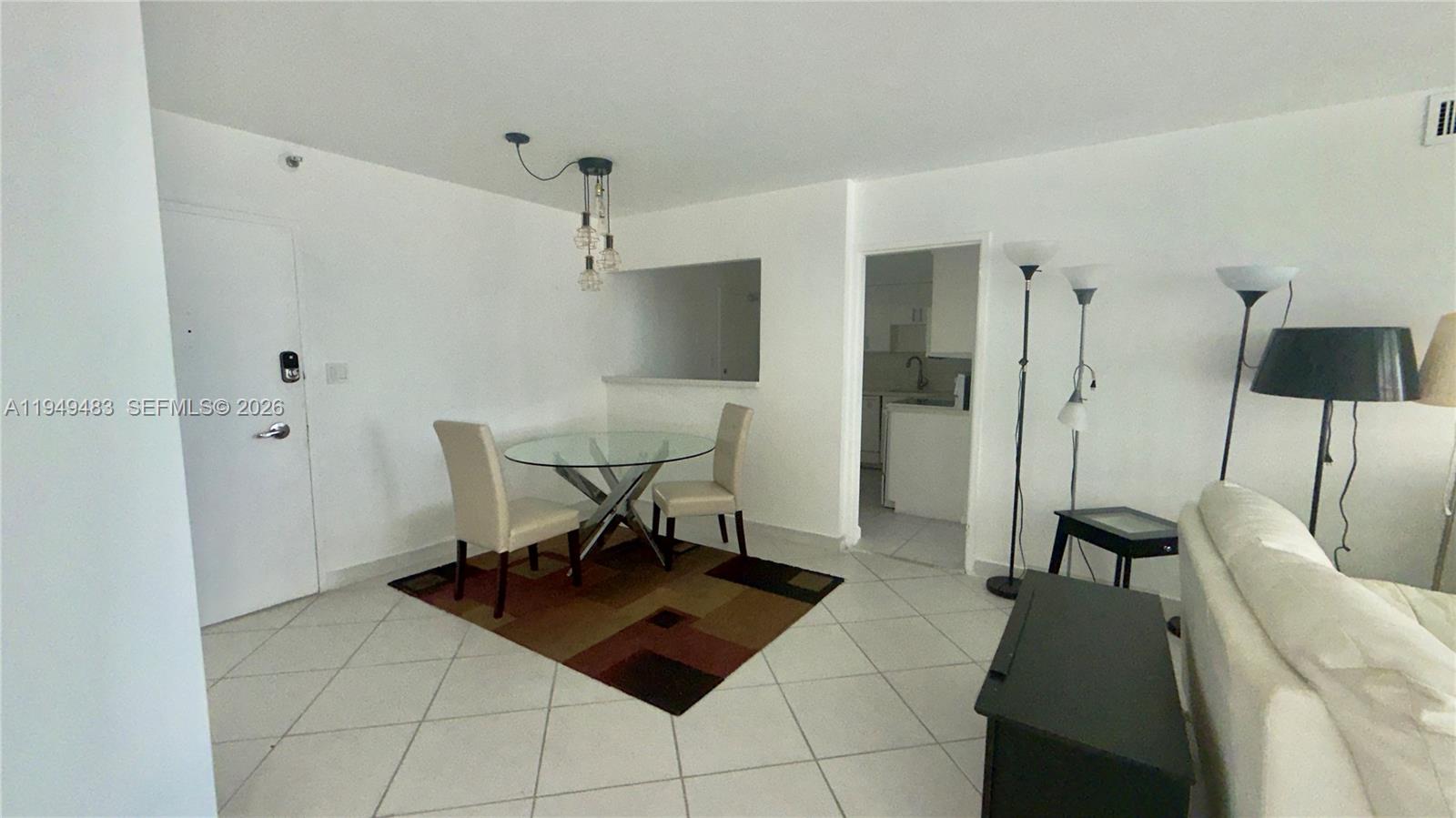 5161 Collins Ave #511, Miami Beach FL 33140