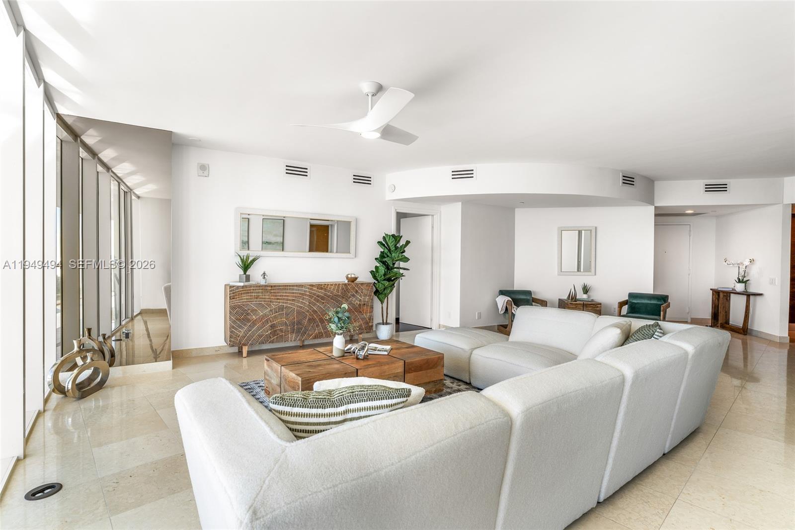 450 Alton Rd #2703, Miami Beach FL 33139