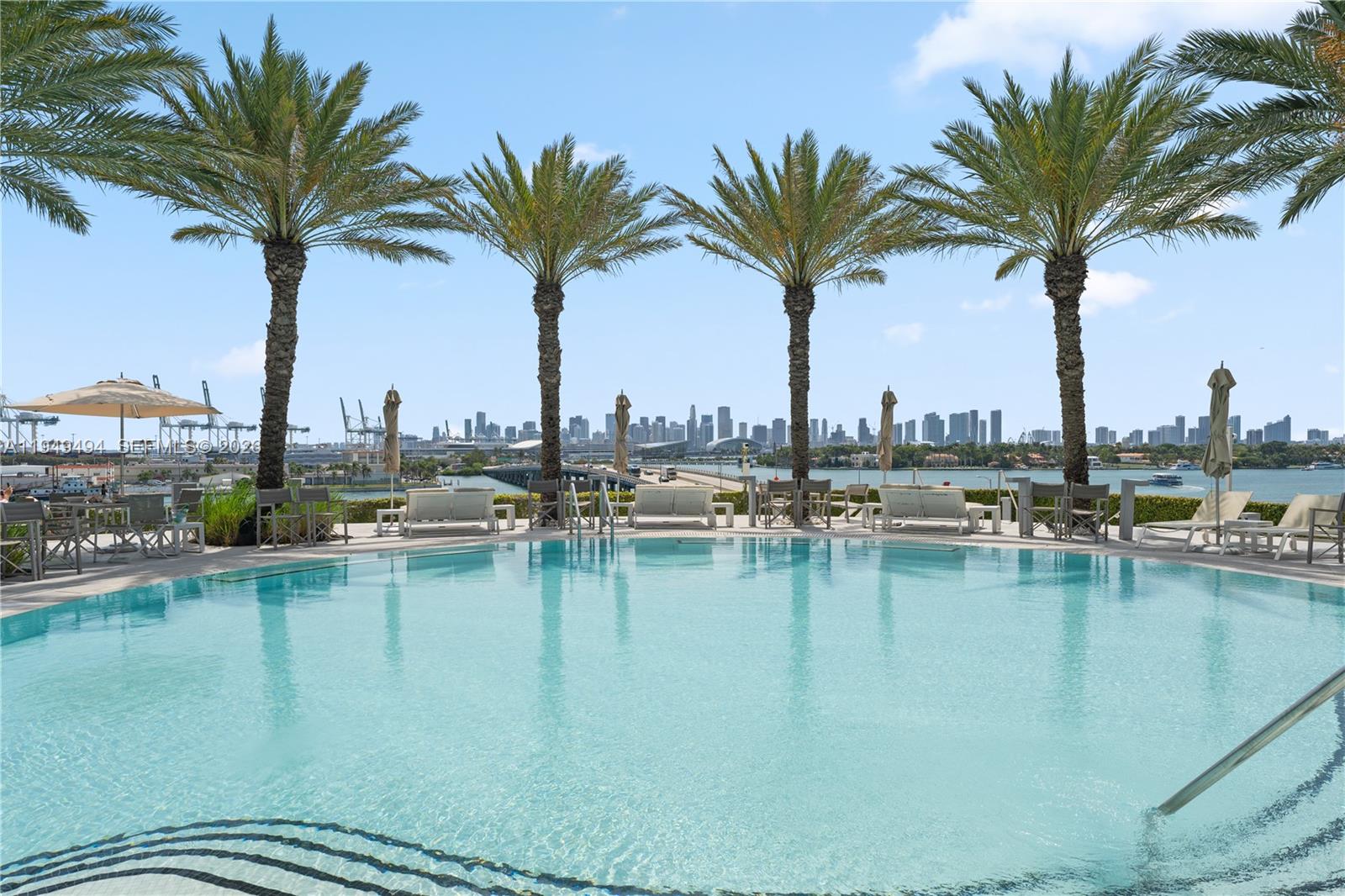450 Alton Rd #2703, Miami Beach FL 33139