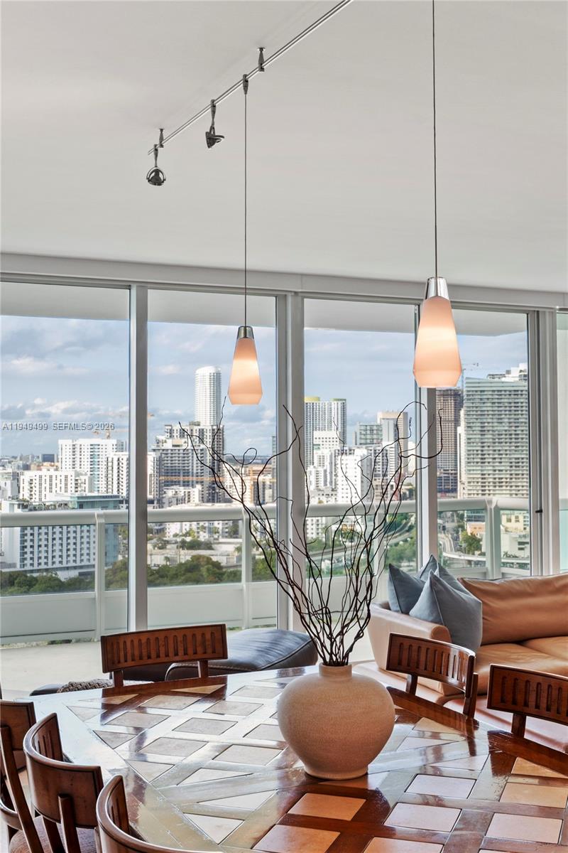 1643 Brickell Ave #2506, Miami FL 33129