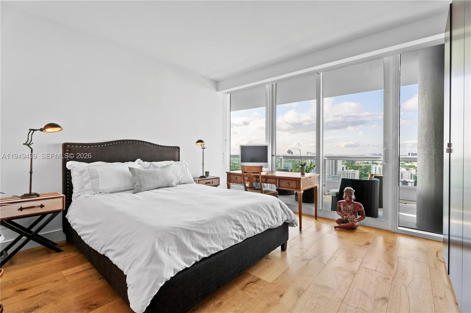 1643 Brickell Ave #2506, Miami FL 33129