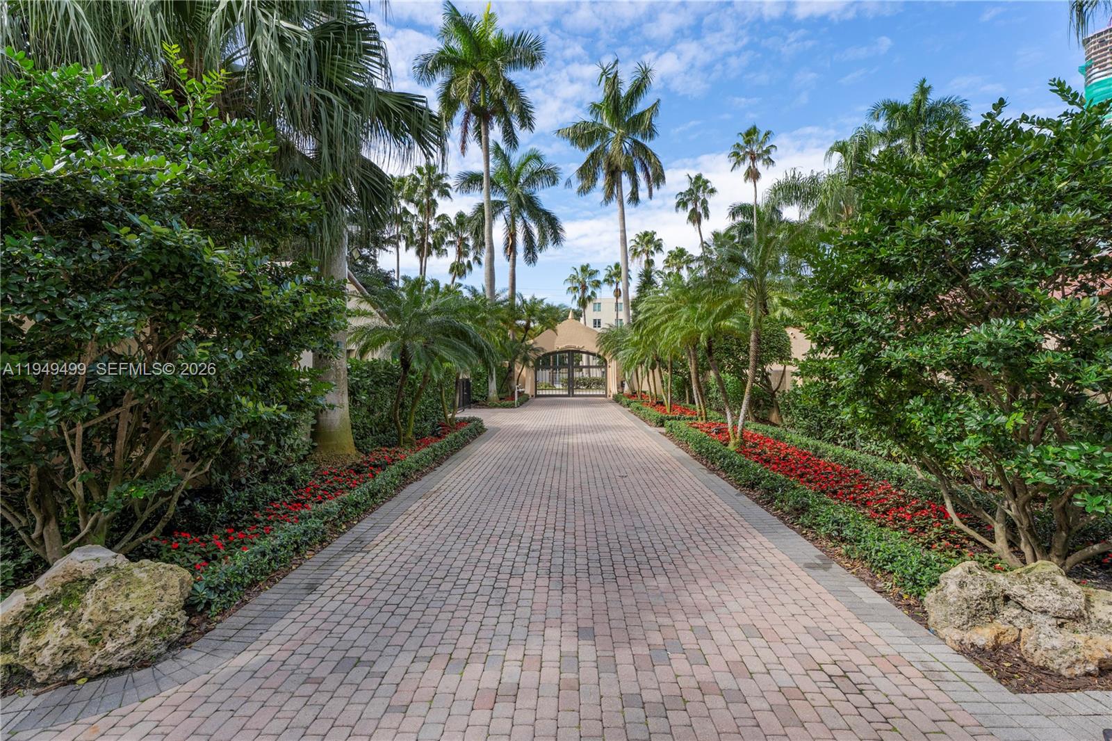 1643 Brickell Ave #2506, Miami FL 33129