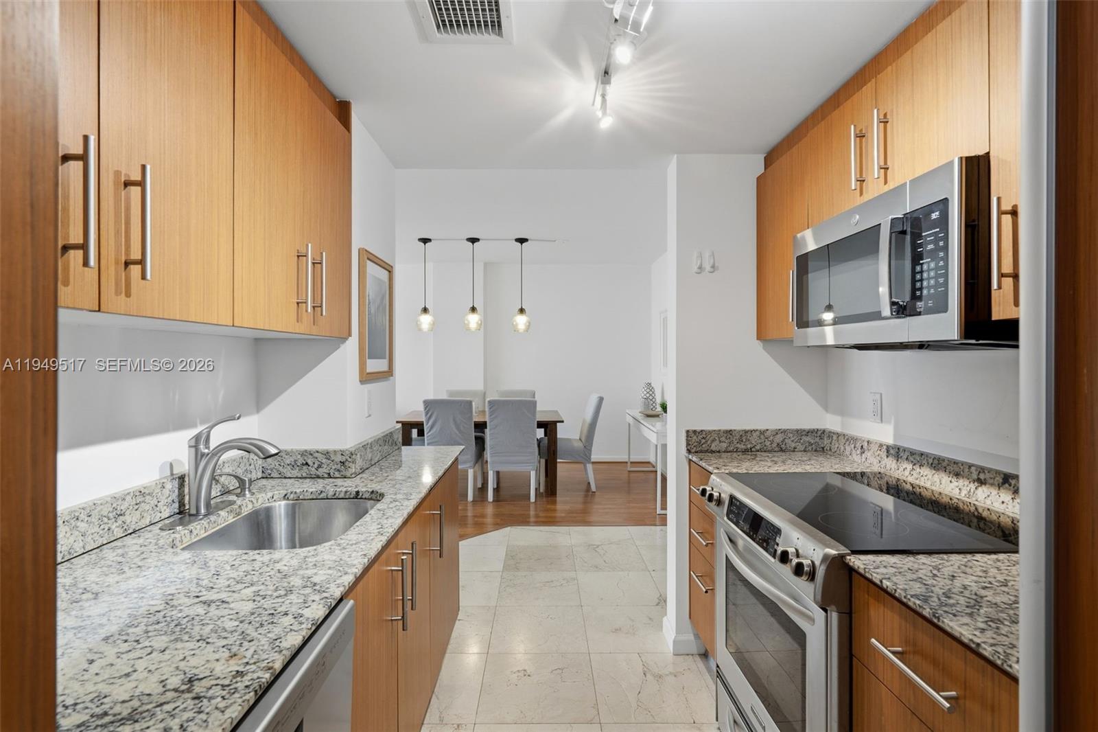 10275 Collins Ave #718, Bal Harbour FL 33154