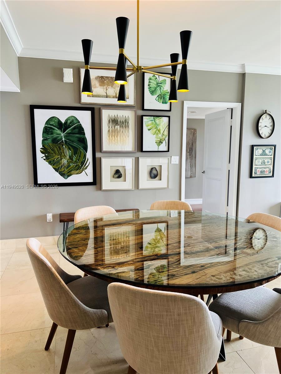 20000 E Country Club Dr #806, Aventura FL 33180