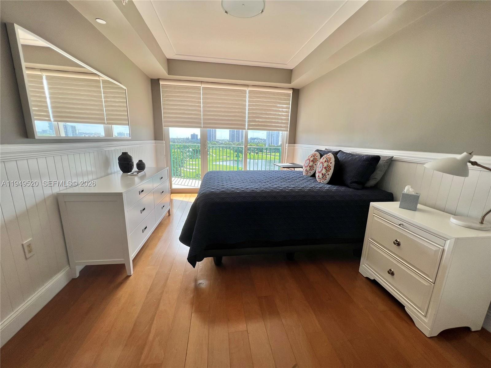 20000 E Country Club Dr #806, Aventura FL 33180