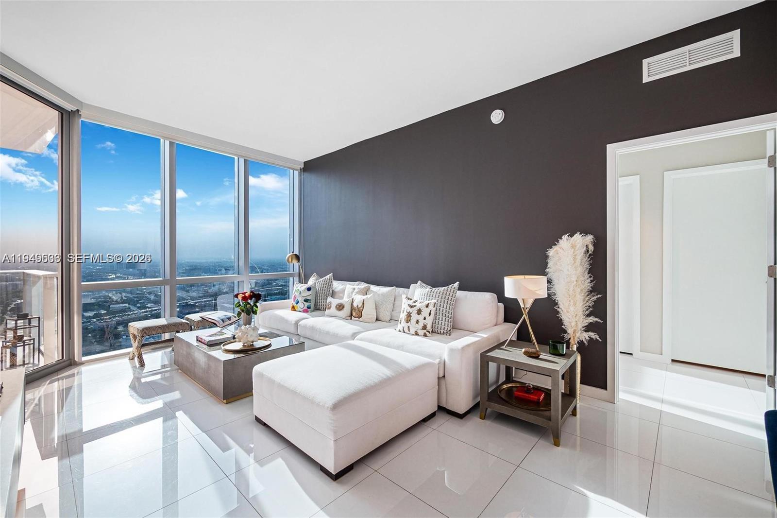 851 NE 1st Ave #4108, Miami FL 33132