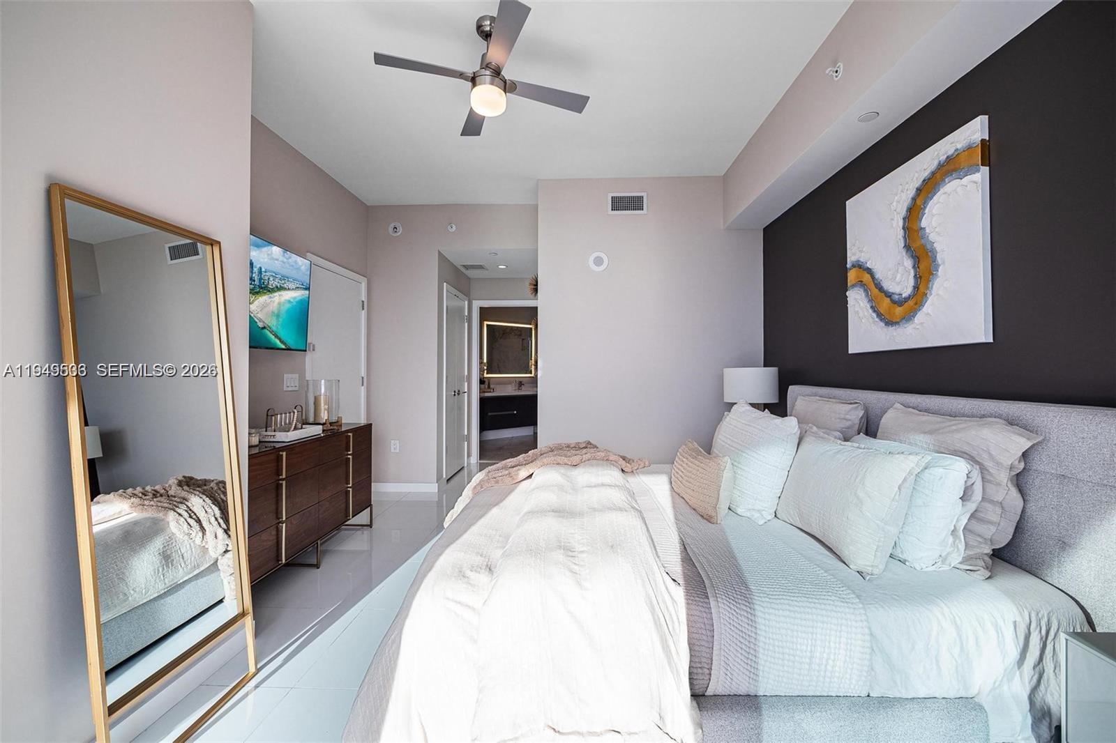 851 NE 1st Ave #4108, Miami FL 33132