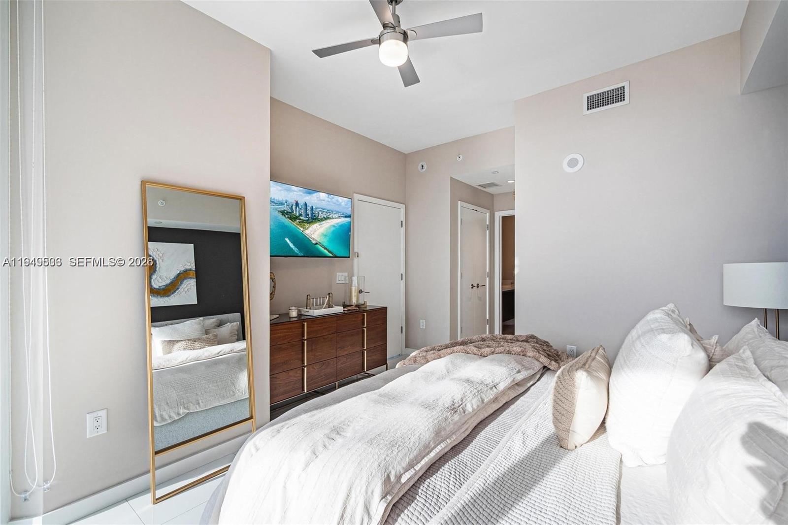 851 NE 1st Ave #4108, Miami FL 33132
