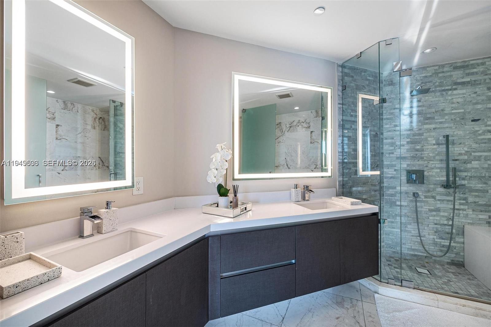 851 NE 1st Ave #4108, Miami FL 33132