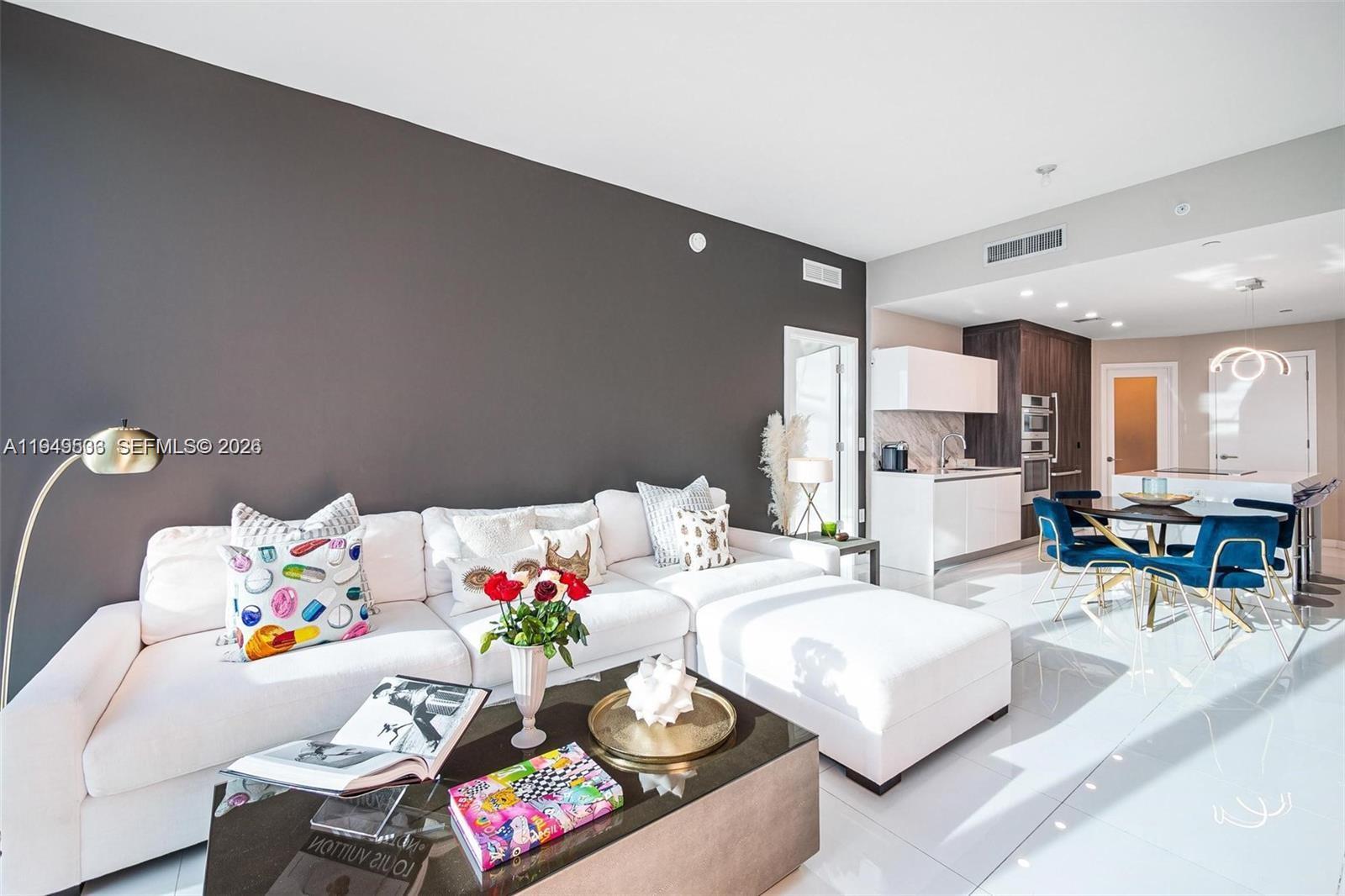 851 NE 1st Ave #4108, Miami FL 33132