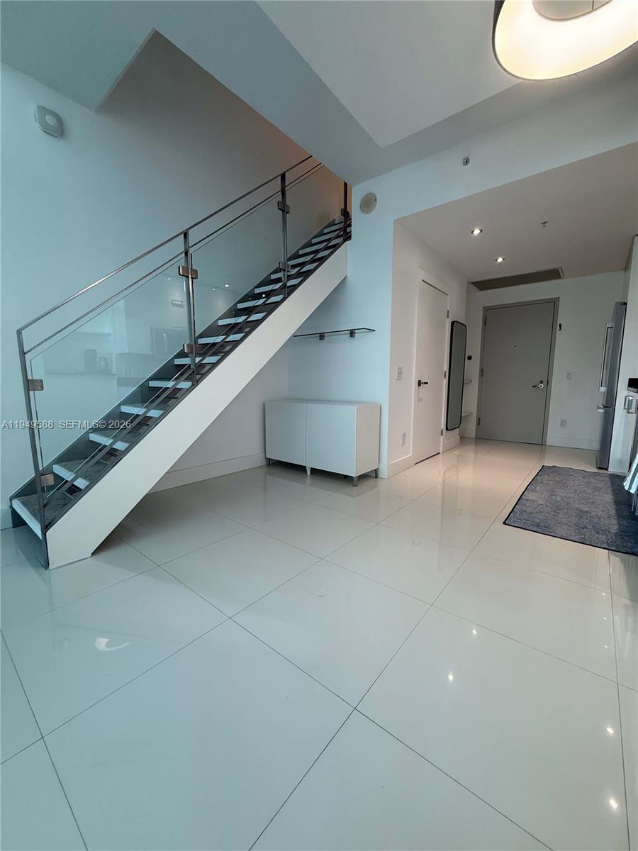 60 SW 13th St #3808, Miami FL 33130
