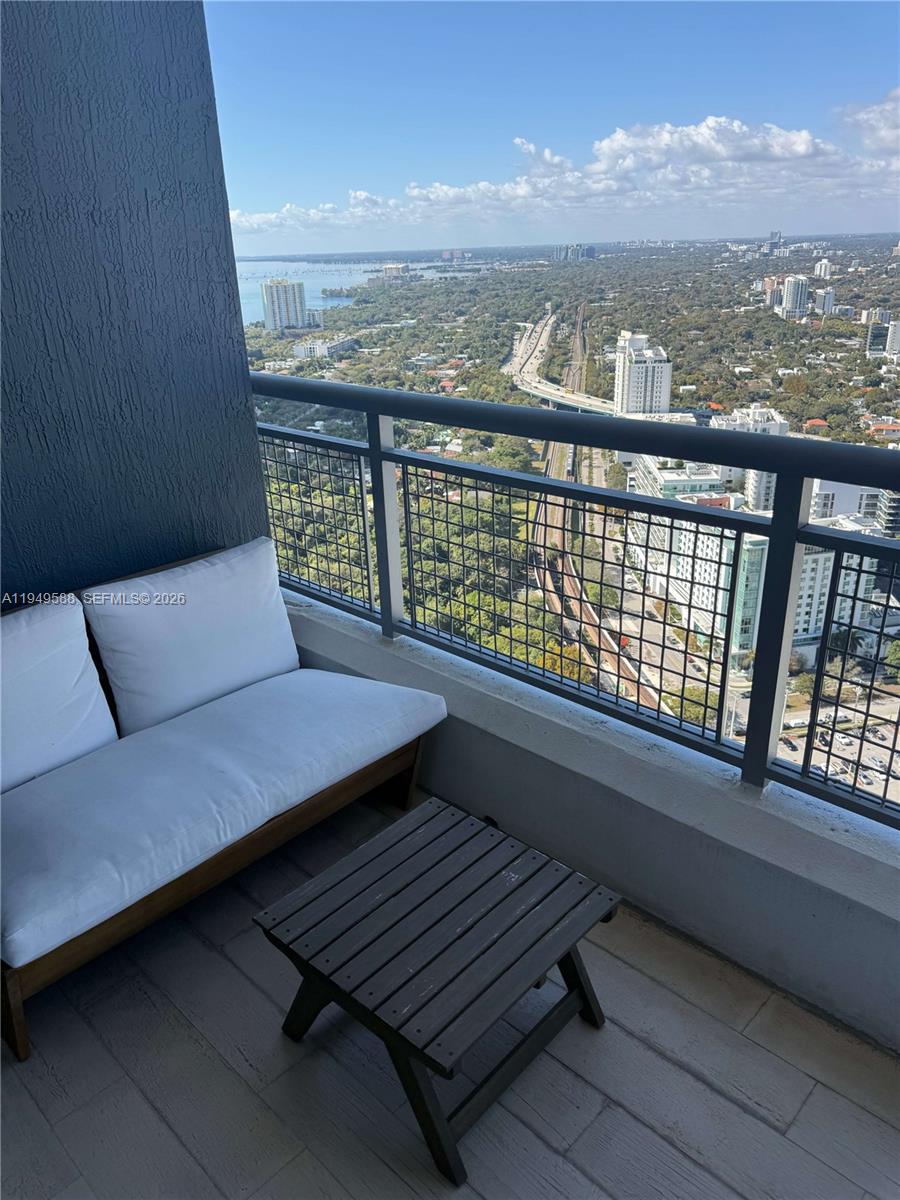 60 SW 13th St #3808, Miami FL 33130