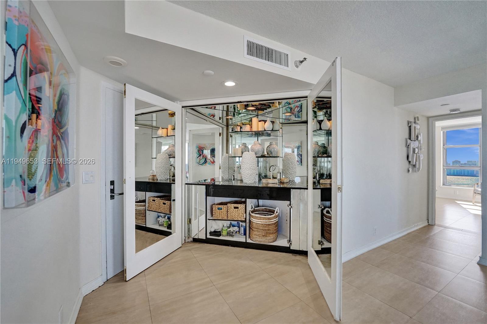3500 Mystic Pointe Dr #3601, Aventura FL 33180