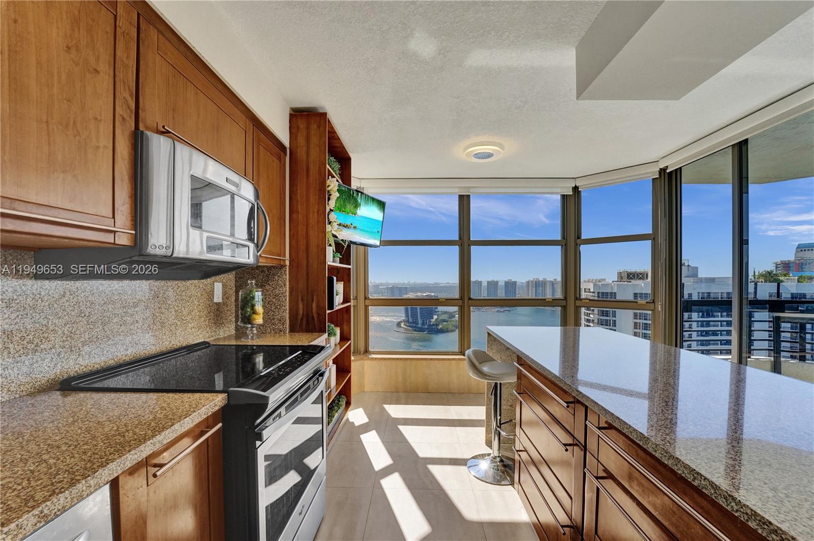 3500 Mystic Pointe Dr #3601, Aventura FL 33180