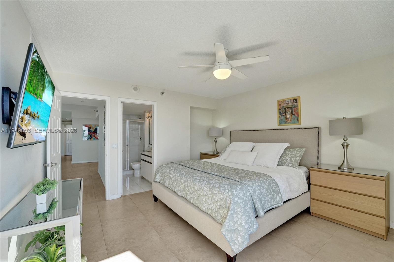 3500 Mystic Pointe Dr #3601, Aventura FL 33180