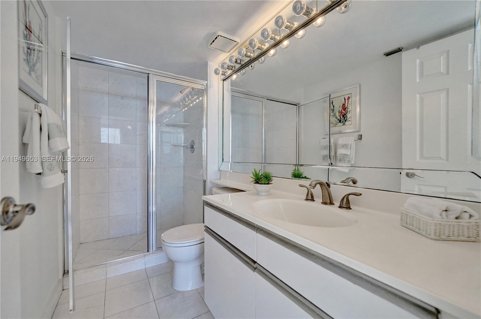 3500 Mystic Pointe Dr #3601, Aventura FL 33180