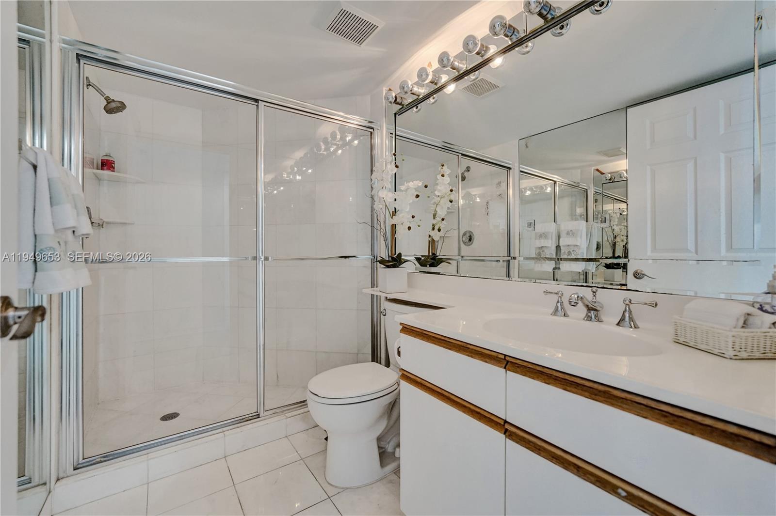 3500 Mystic Pointe Dr #3601, Aventura FL 33180