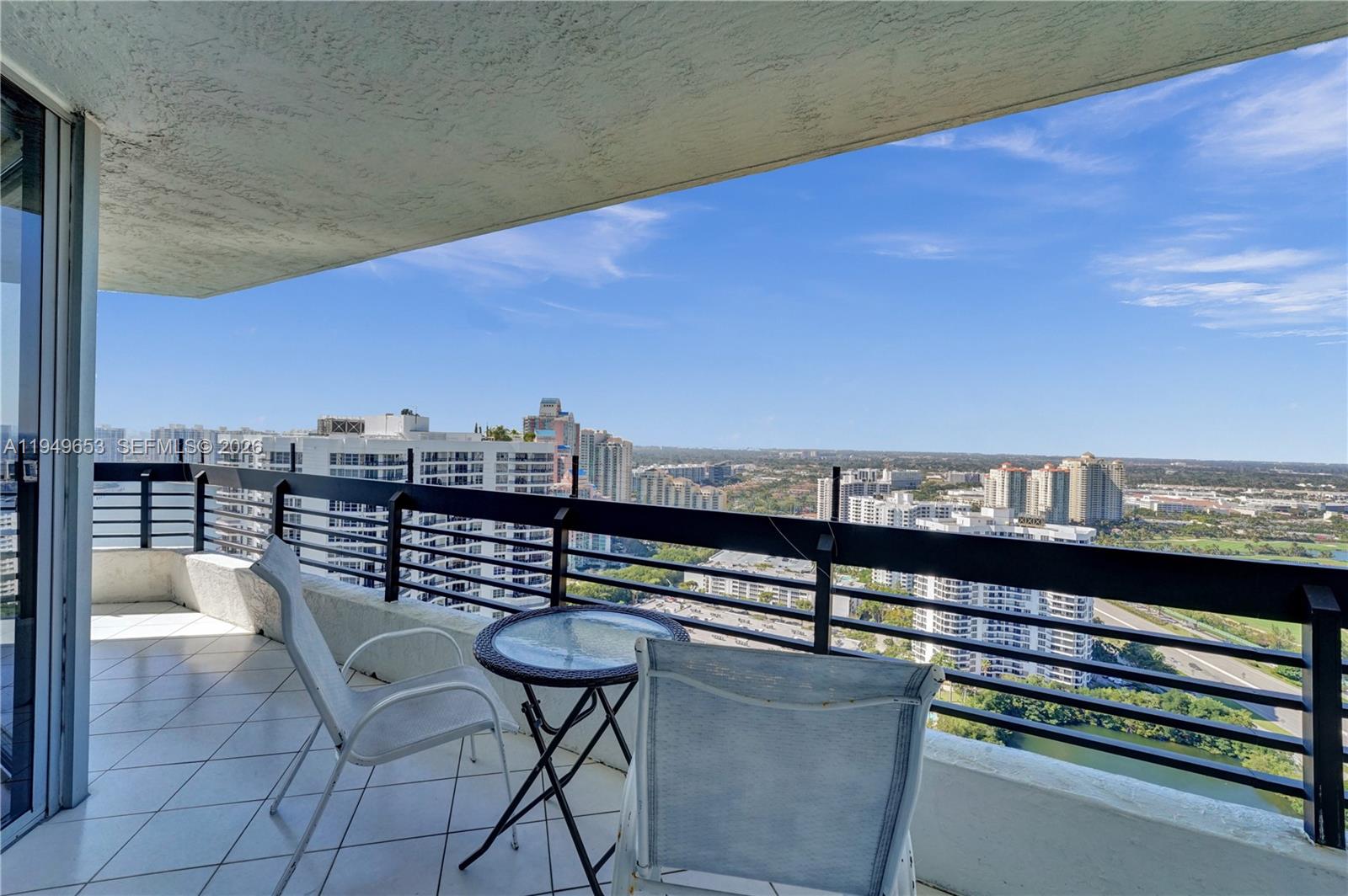 3500 Mystic Pointe Dr #3601, Aventura FL 33180