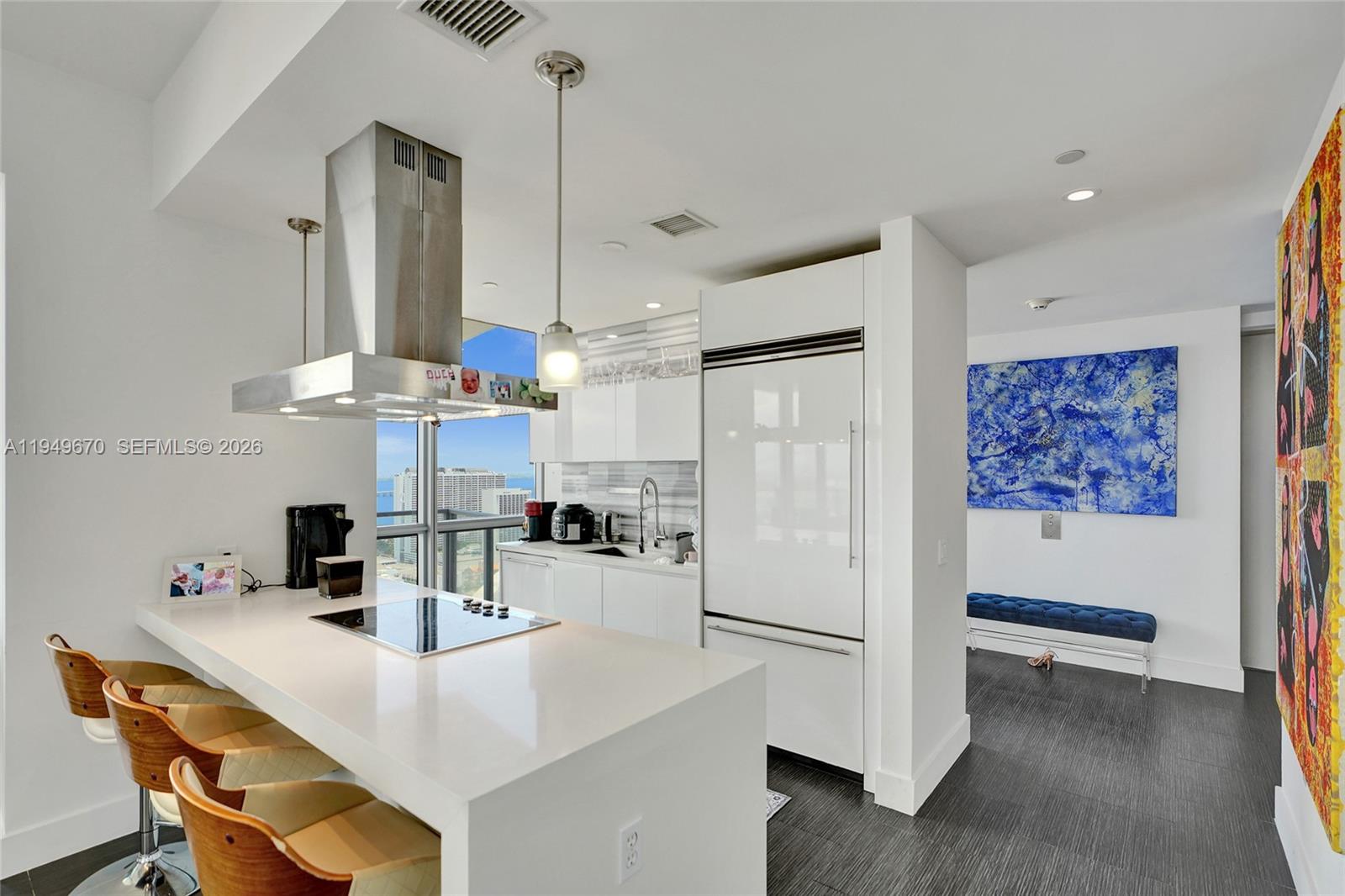 1100 Biscayne Blvd #3708, Miami FL 33132
