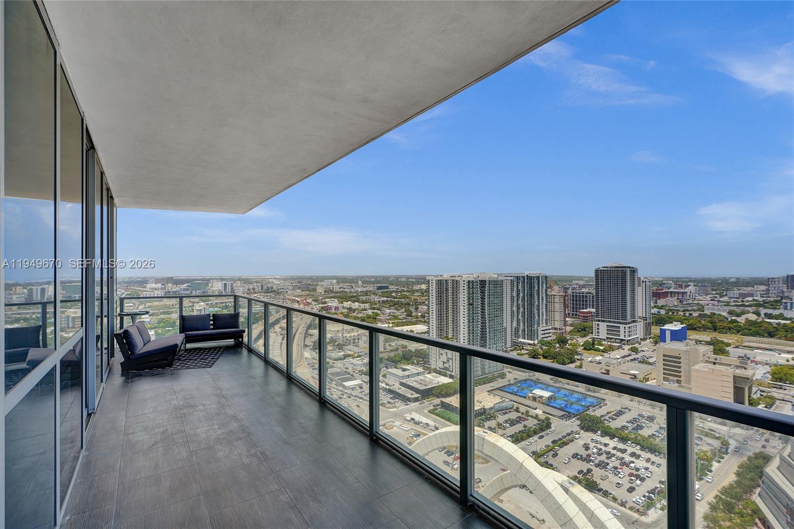 1100 Biscayne Blvd #3708, Miami FL 33132