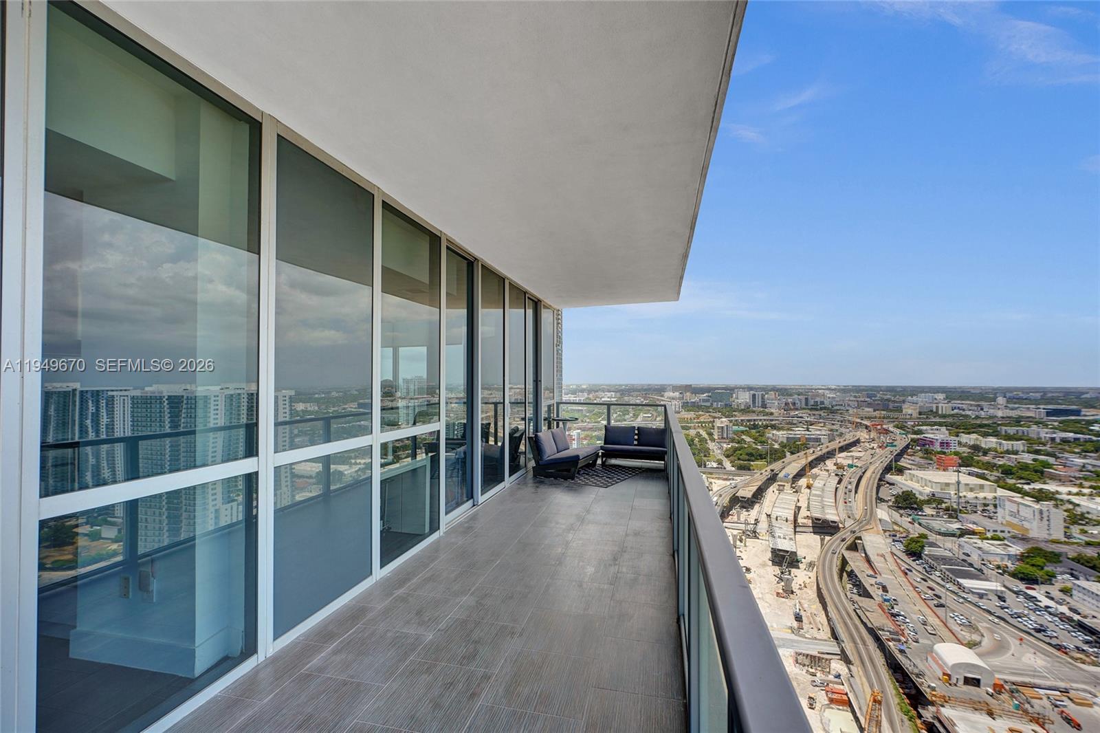 1100 Biscayne Blvd #3708, Miami FL 33132