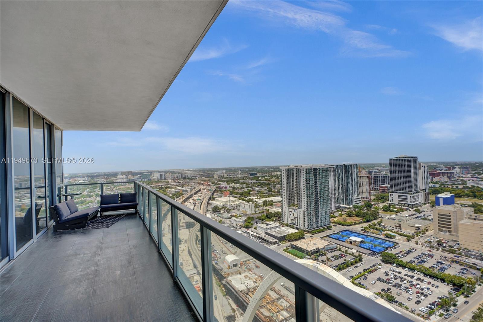 1100 Biscayne Blvd #3708, Miami FL 33132