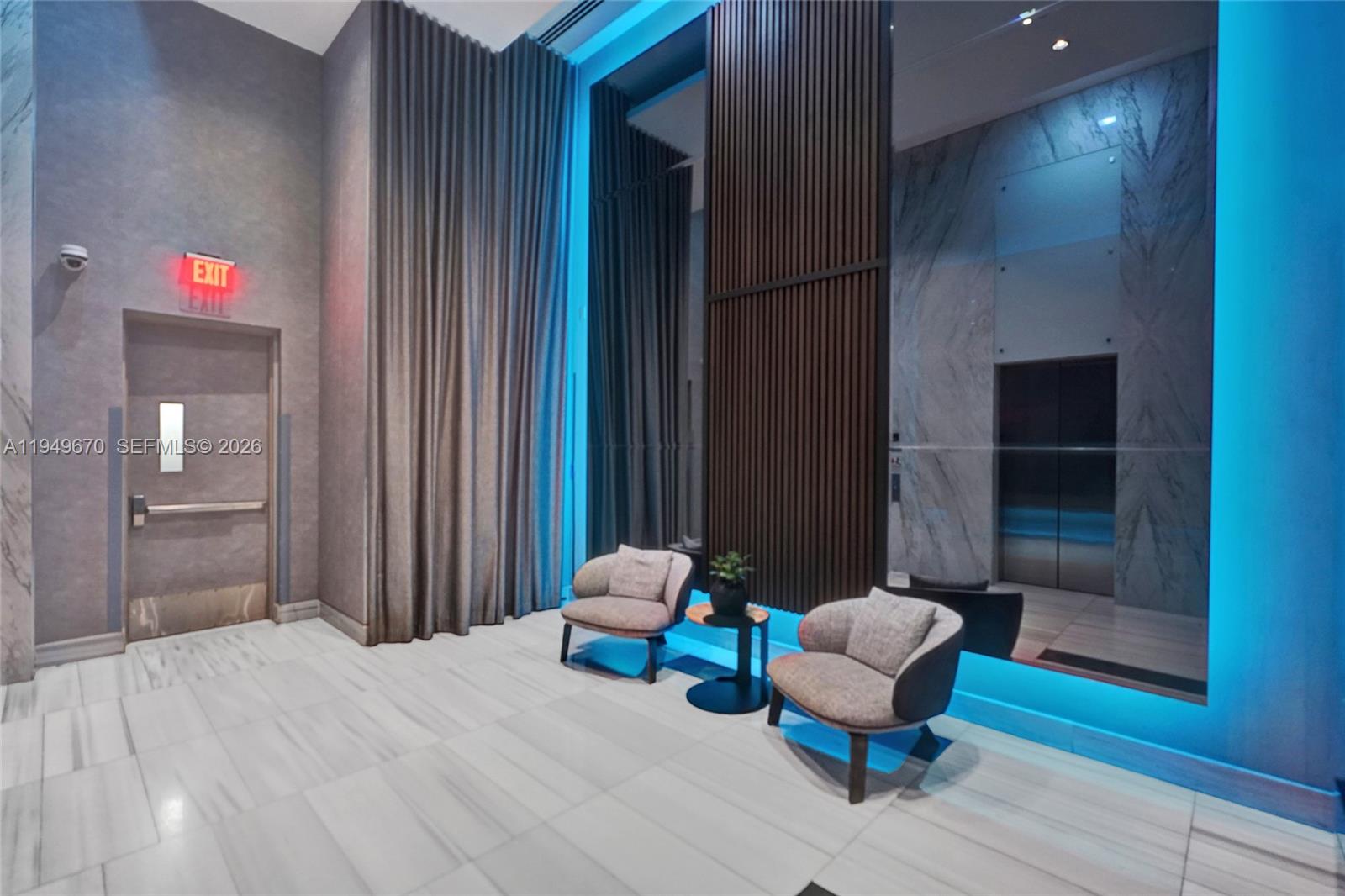 1100 Biscayne Blvd #3708, Miami FL 33132