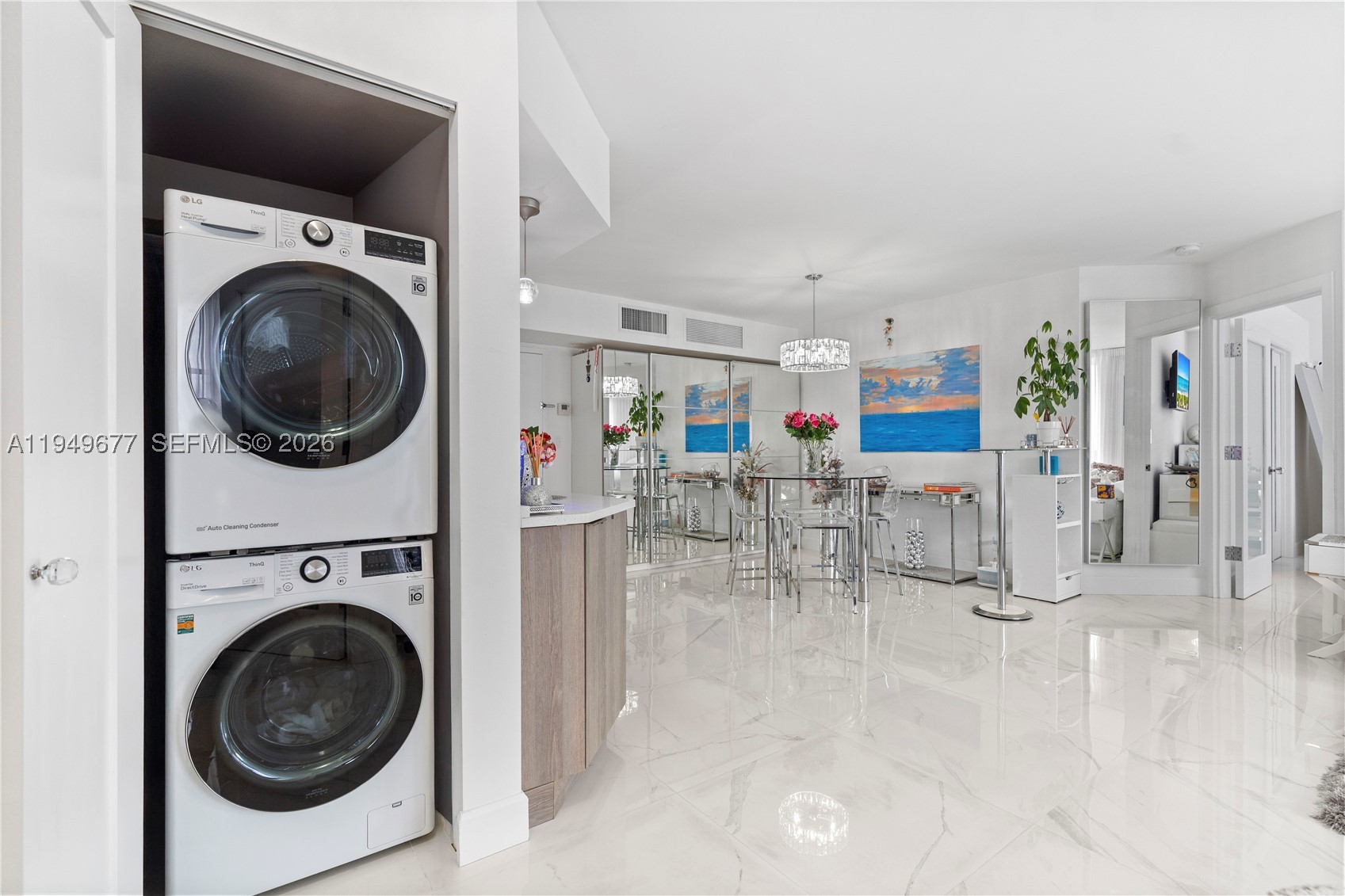 3600 Mystic Pointe Dr #1017, Aventura FL 33180