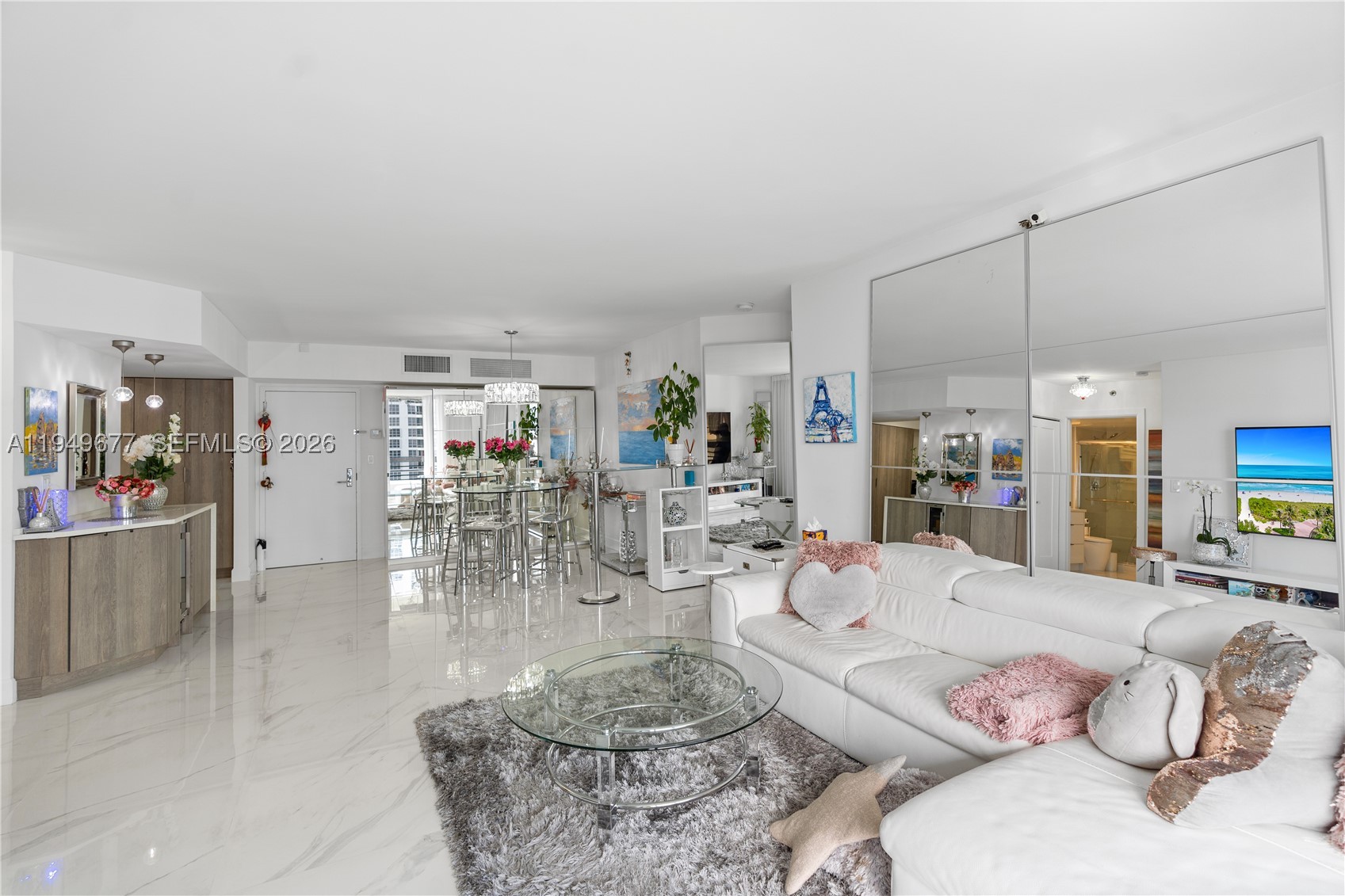 3600 Mystic Pointe Dr #1017, Aventura FL 33180